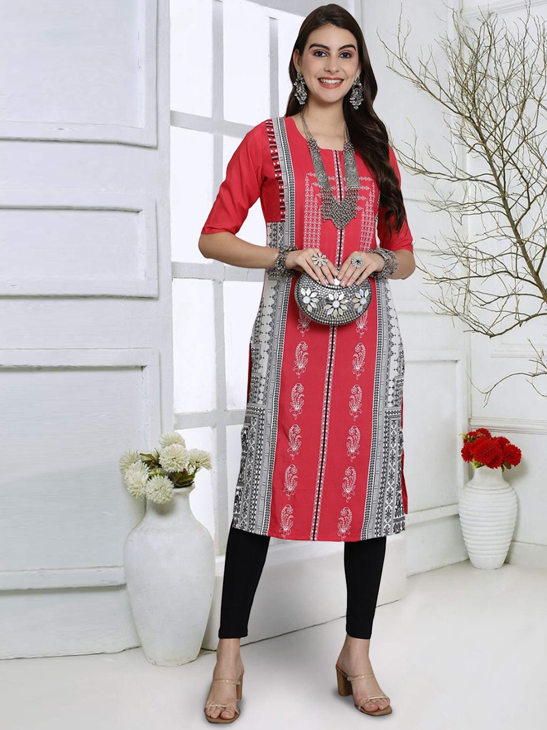 

7Threads Ethnic Motifs Printed Straight Kurta, Red