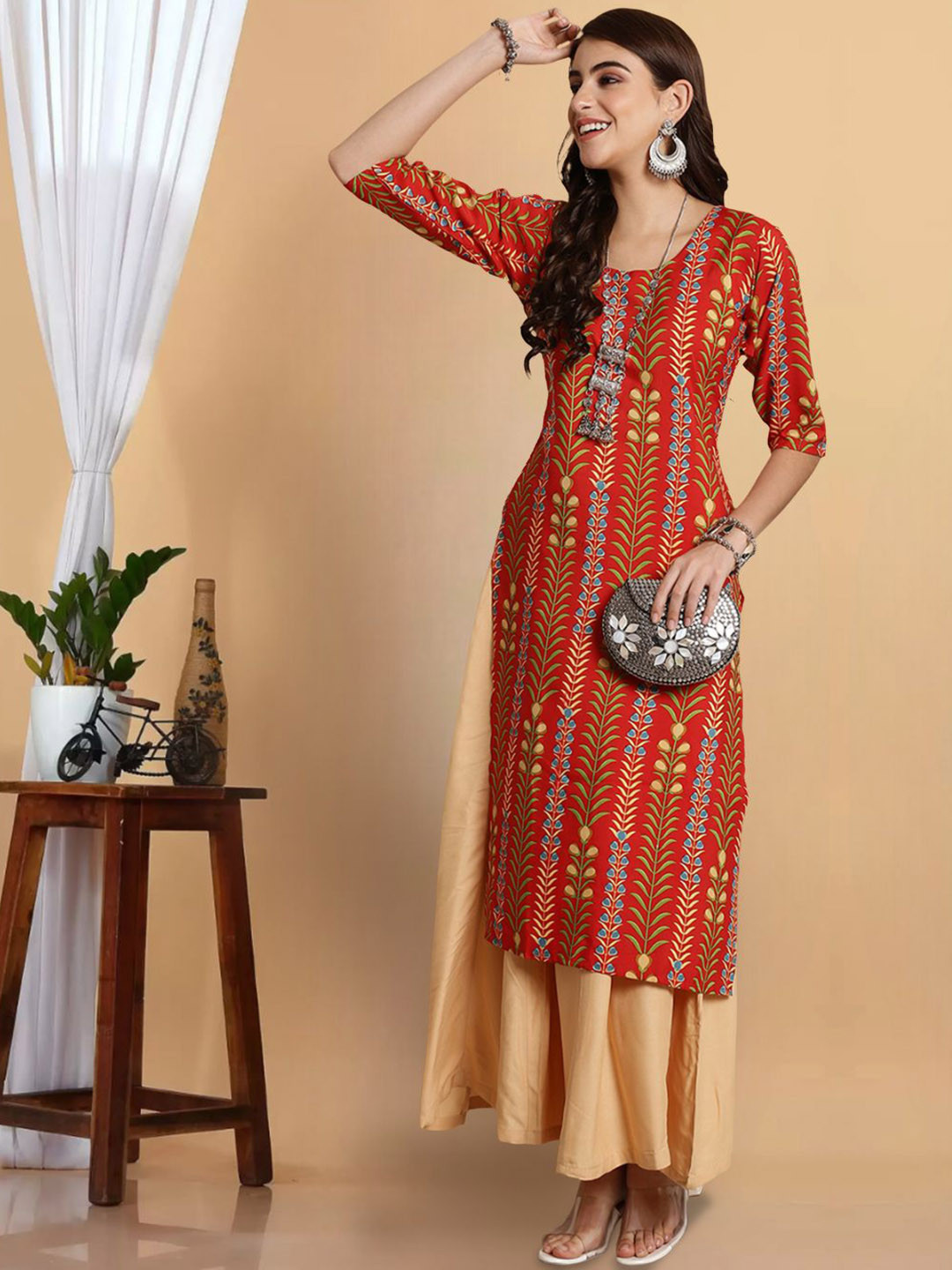 

7Threads Women Printed Floral Crepe Kurta, Multi
