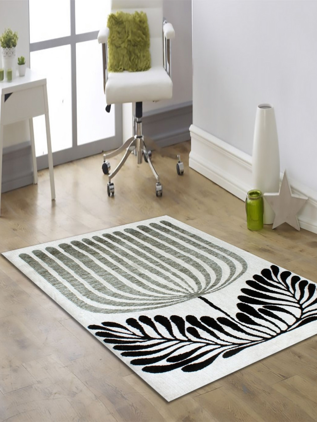 

MULTITEX Green and Black Floral Anti-Skid Contemporary Carpet