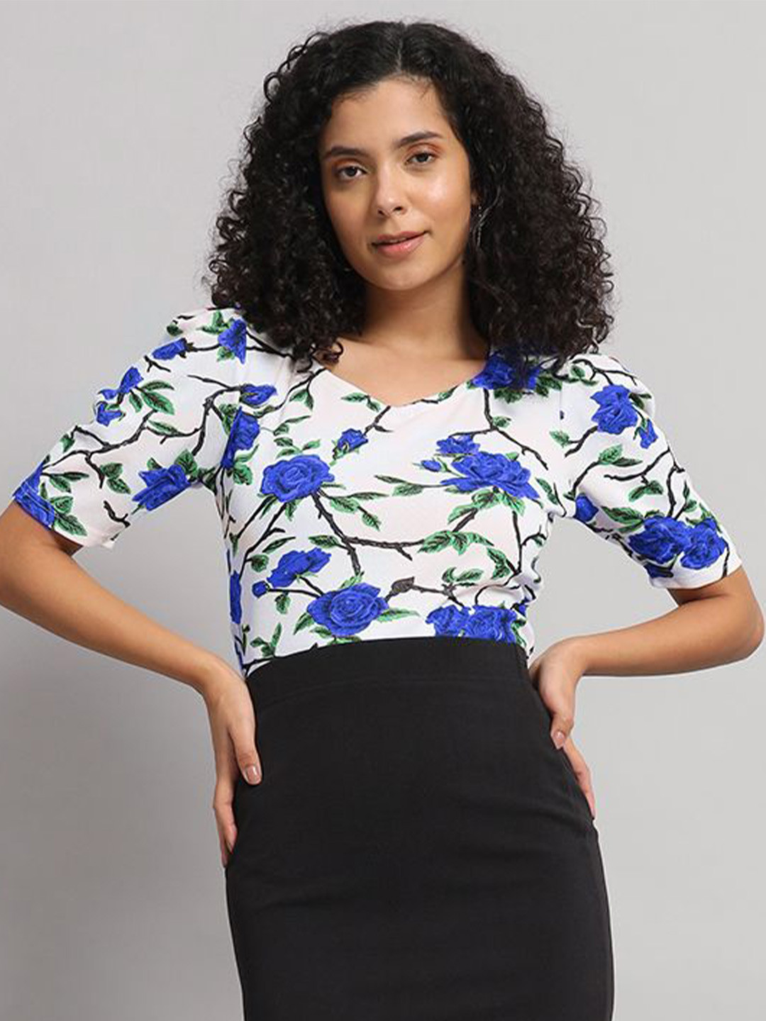 

Dream Beauty Fashion Women Floral Printed Sweetheart Neck Top, Blue