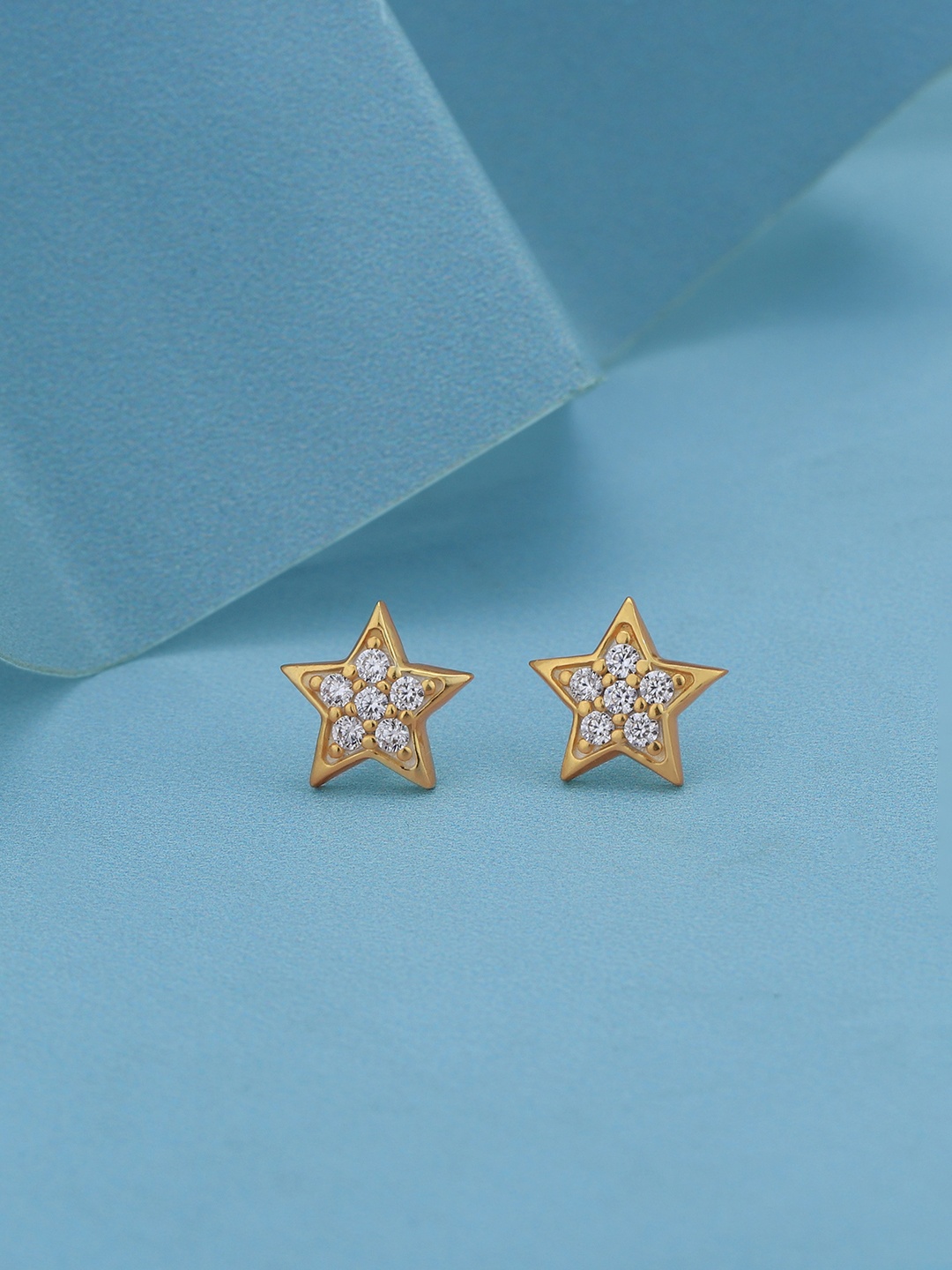 

Carlton London 18kt Gold-Plated CZ Star Shaped Studs