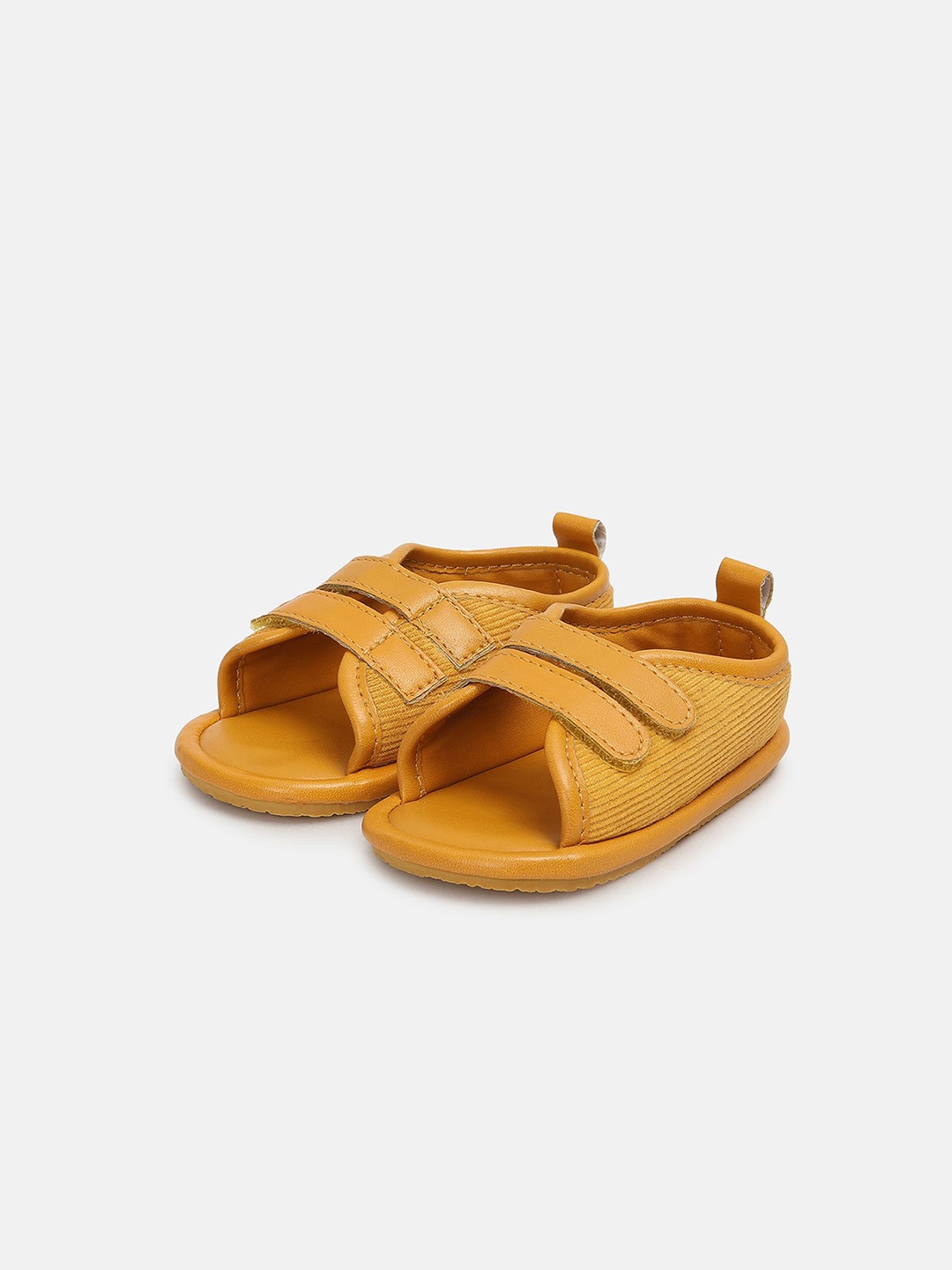 

MINI KLUB Boys Velcro PU Comfort Sandals, Mustard