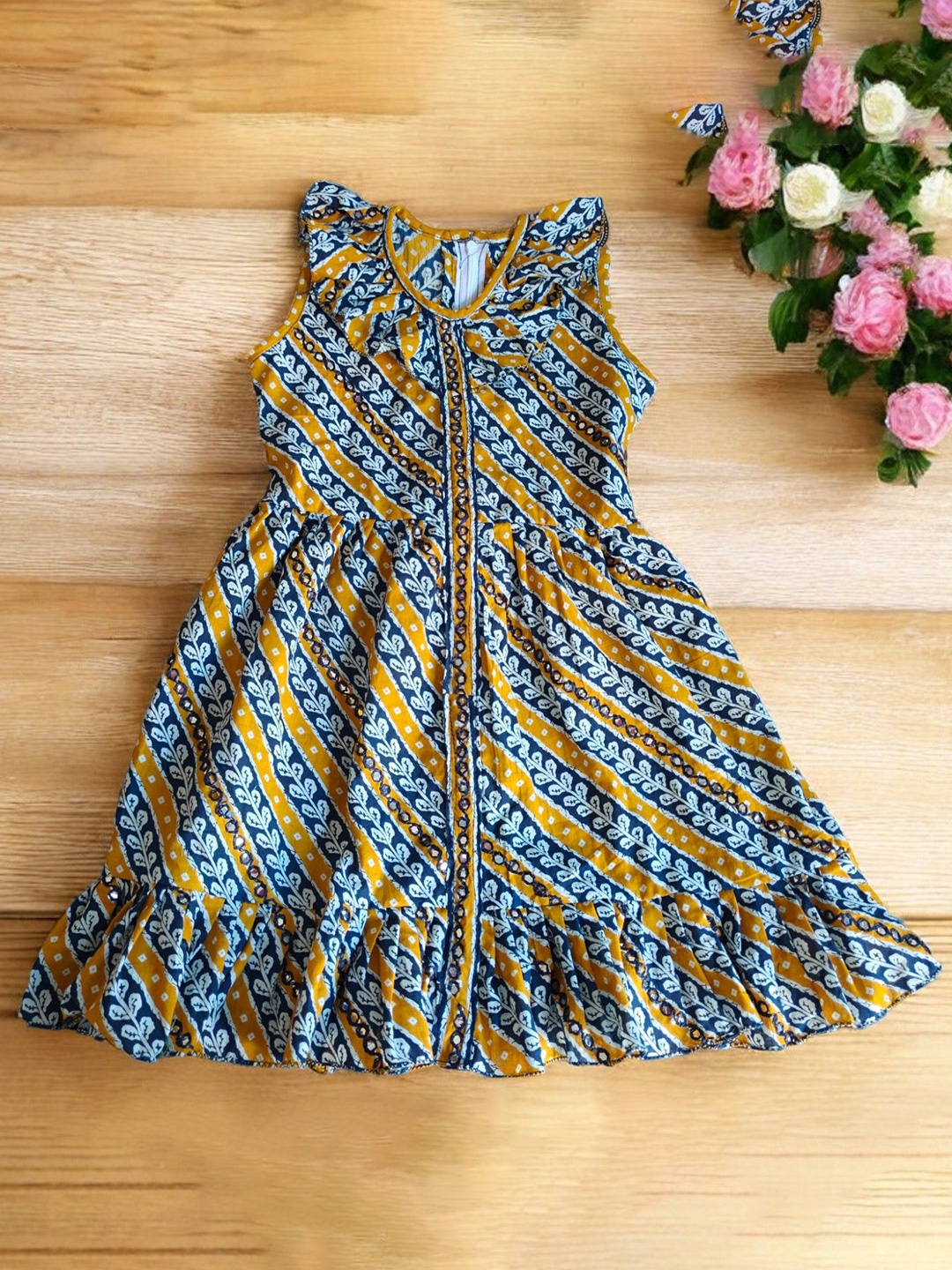 

LYTIX Kids-Girls Floral Print Flared Sleeve Ruffled Fit & Flare Dress, Mustard