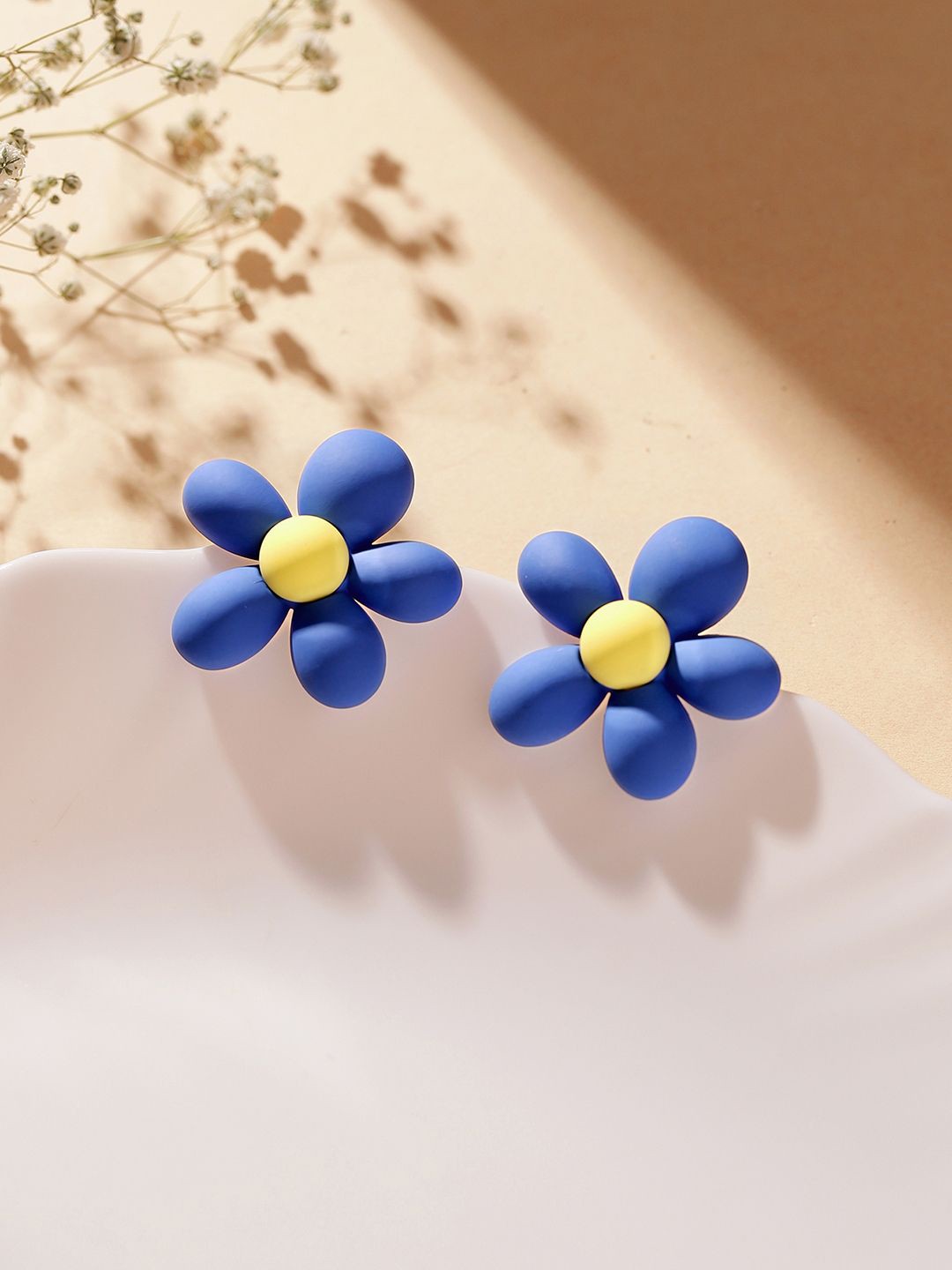 

Priyaasi Floral Sunflower Studs, Blue
