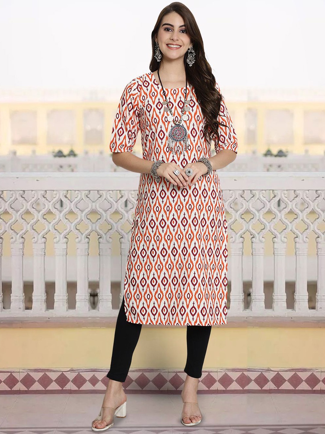 

7Threads Women Printed Patchwork Floral Crepe Kurta, Multi