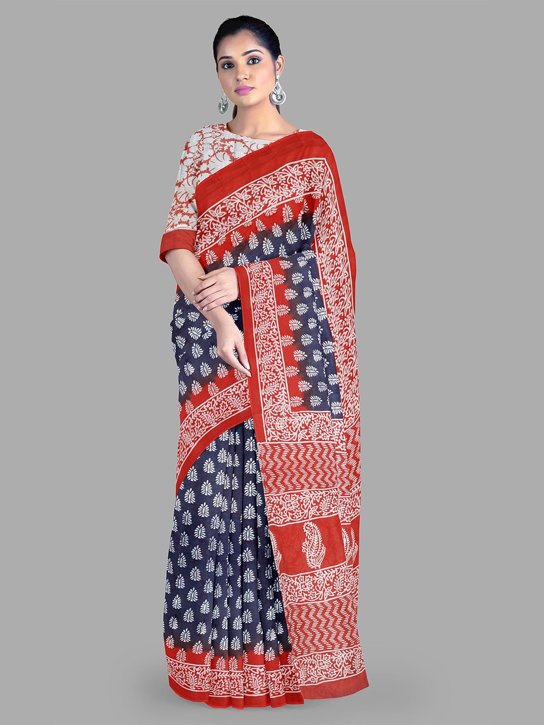 

The Chennai Silks Floral Pure Cotton Printed Muga Saree, Navy blue