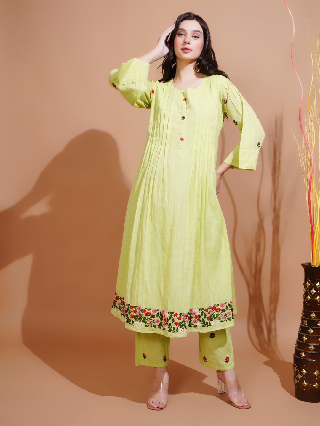 

Boholyfe Embroidered Pure Cotton Kurta With Trouser, Green