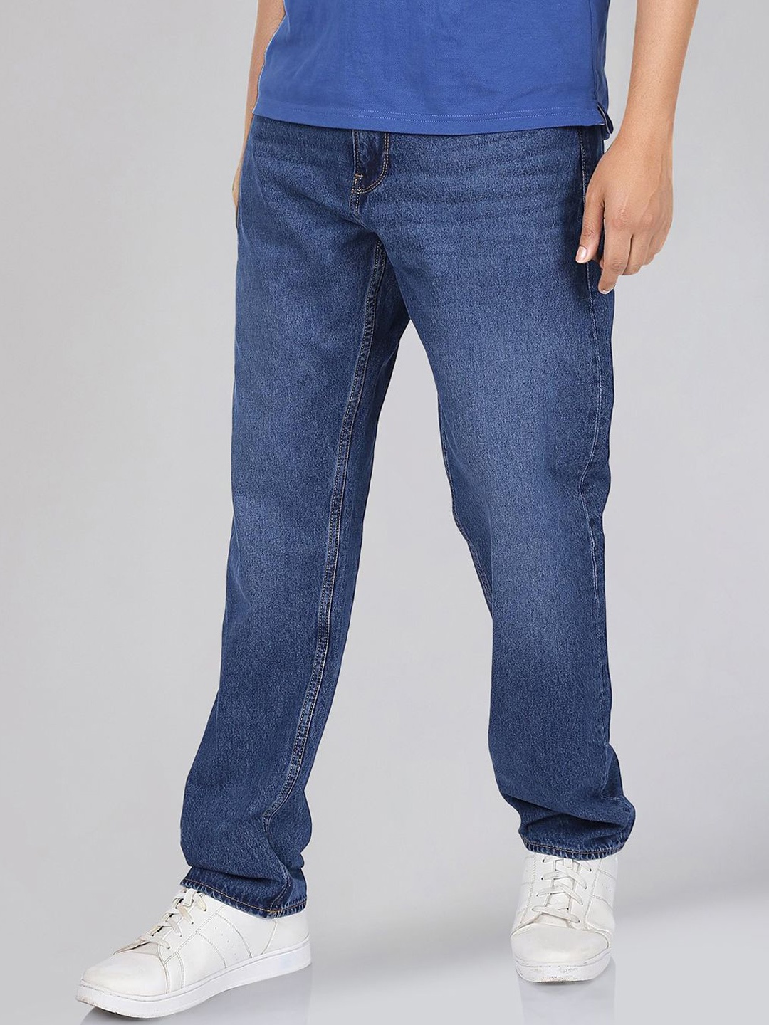 

Lee Men Relaxed Fit Light Fade Jeans, Blue