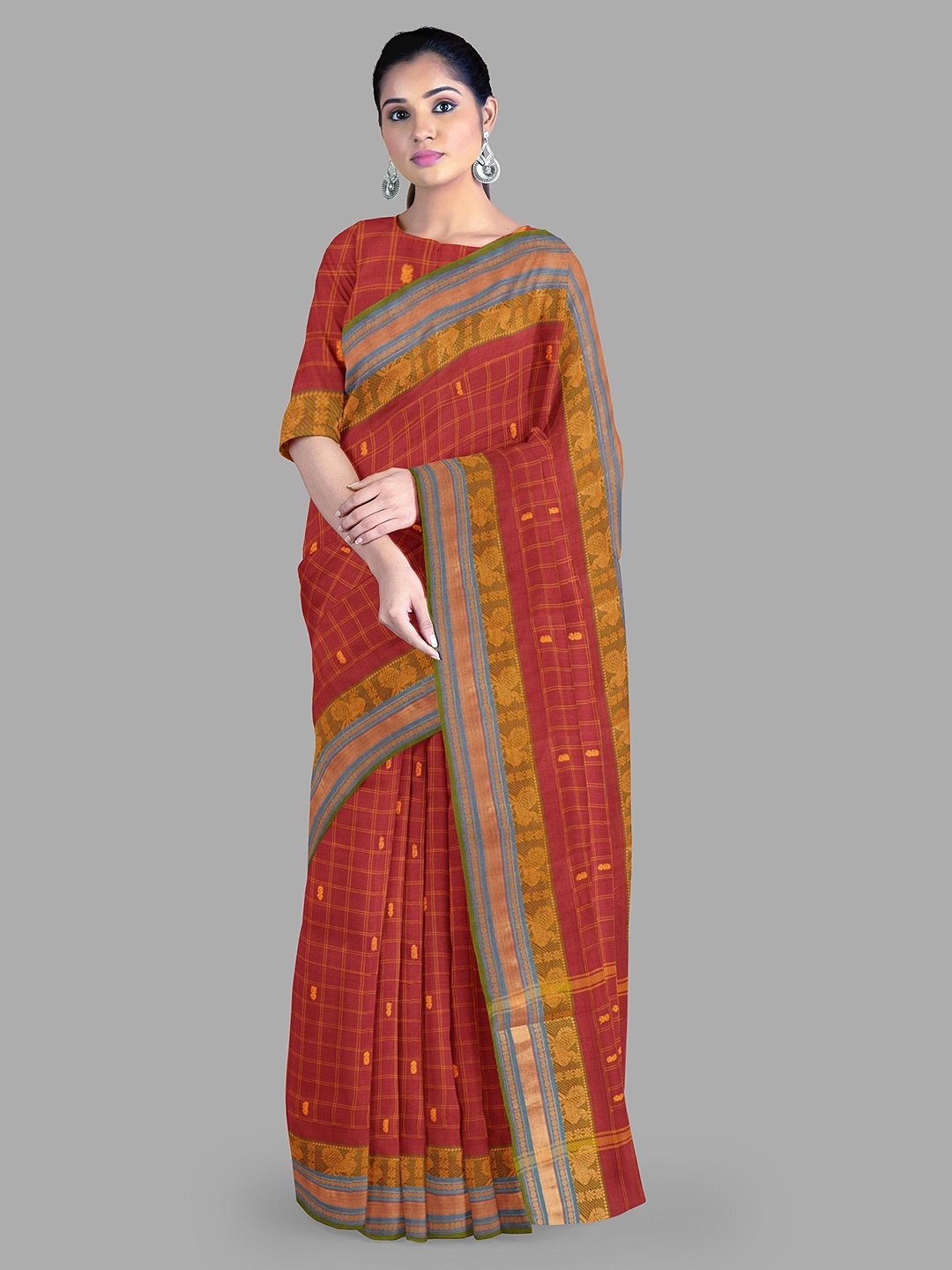 

The Chennai Silks Checked Zari Pure Cotton Chettinad Saree, Red