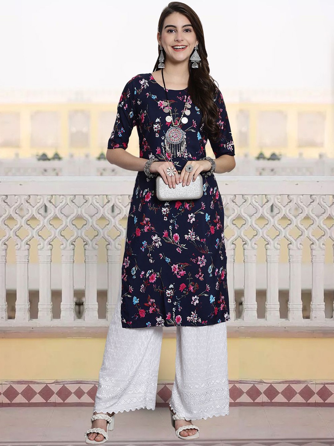 

7Threads Women Printed Patchwork Floral Crepe Kurta, Multi