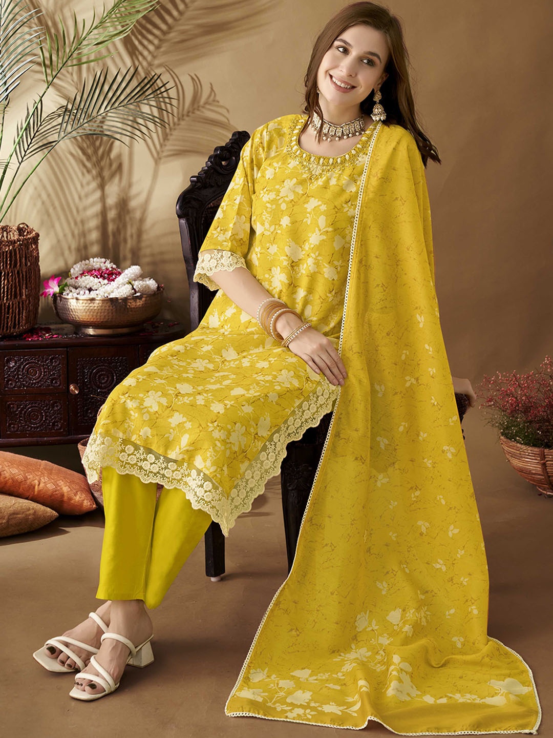 

Anouk Women Floral Printed Regular Mirror Work Kurta with Trousers & With Dupatta, Yellow