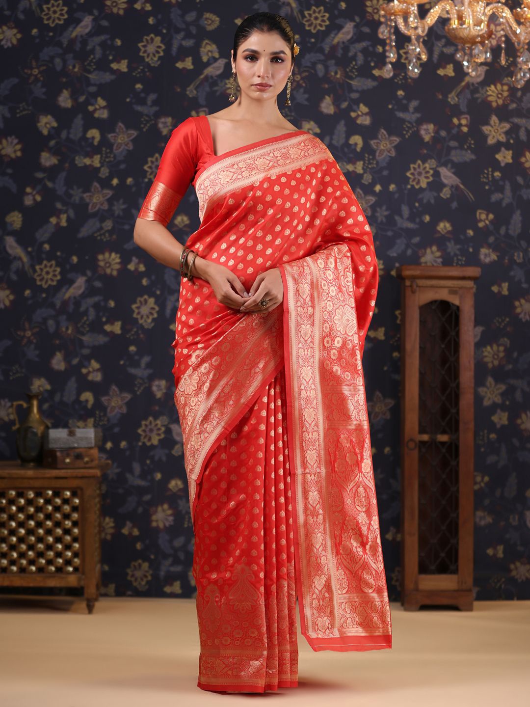 

House of Pataudi Woven Design Banarasi Saree, Red