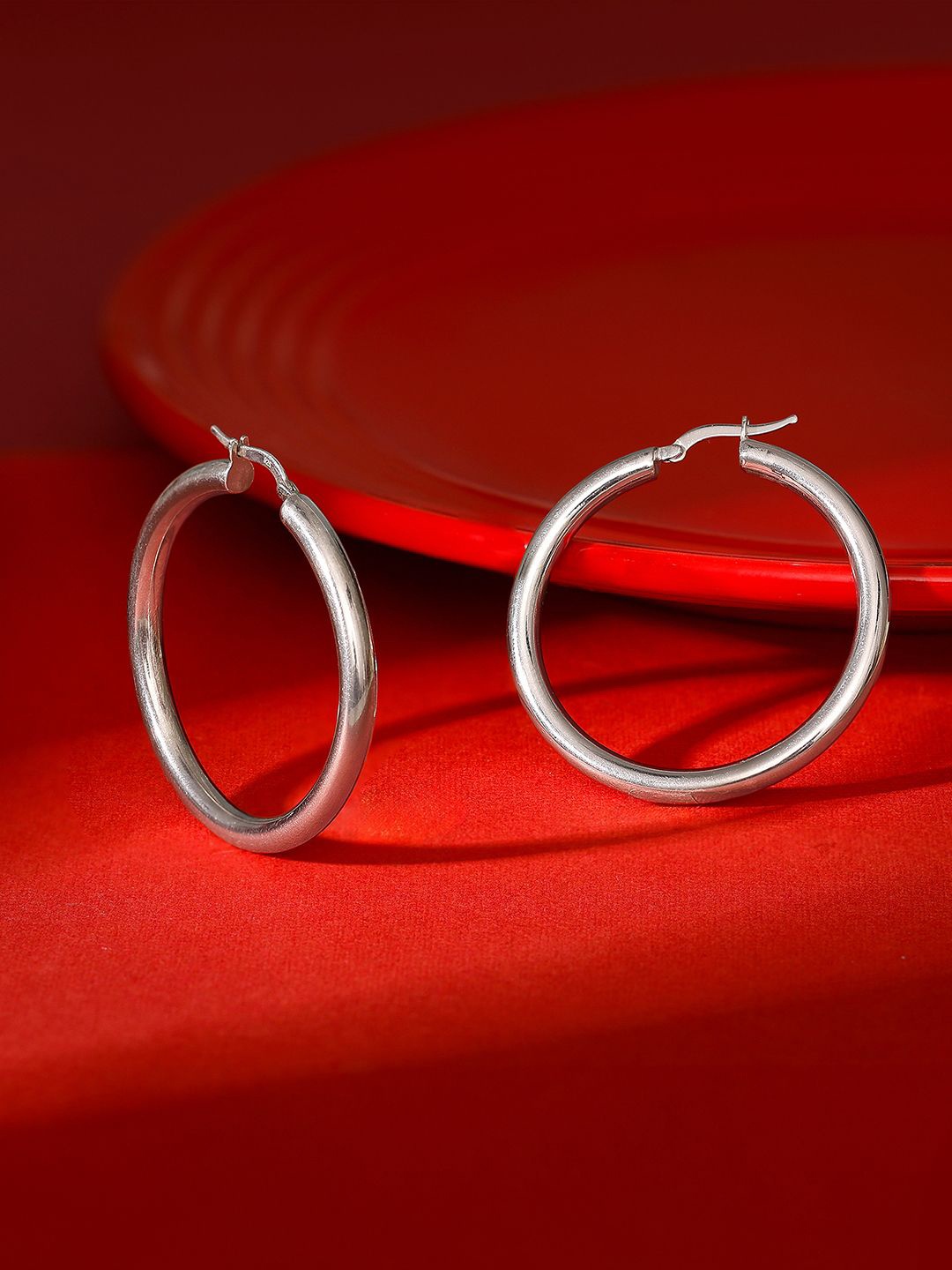 

GIVA 925 Silver Rhodium Plated Contemporary Hoop Earrings