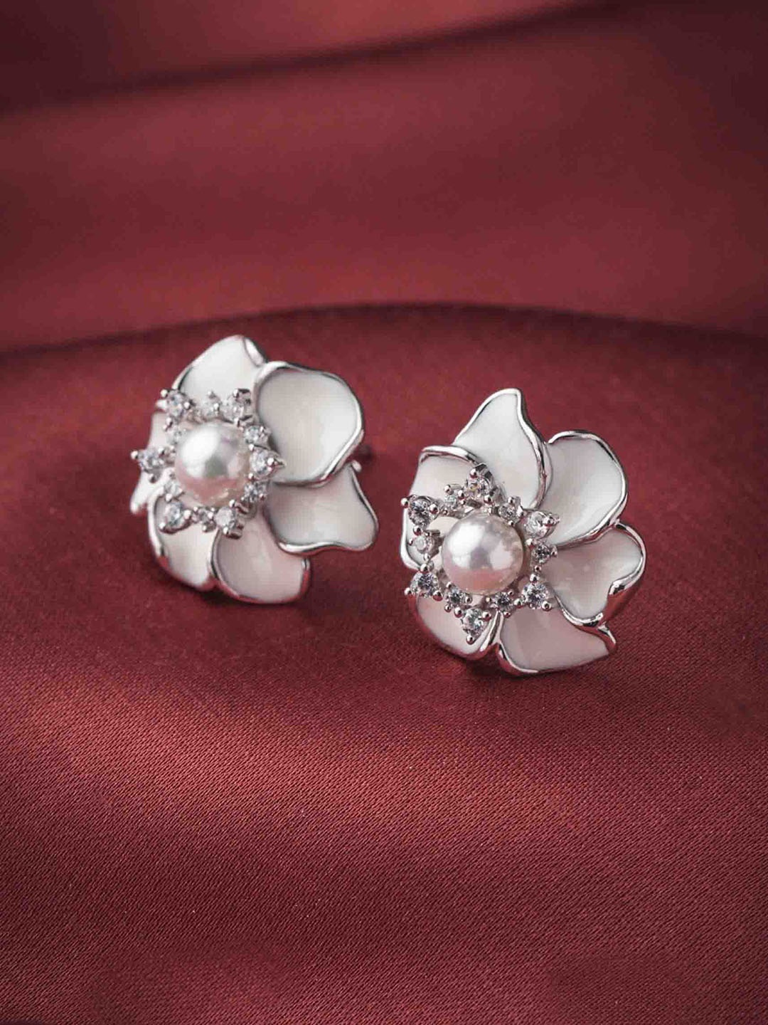 

STERLYN Floral Studs Earrings, Silver