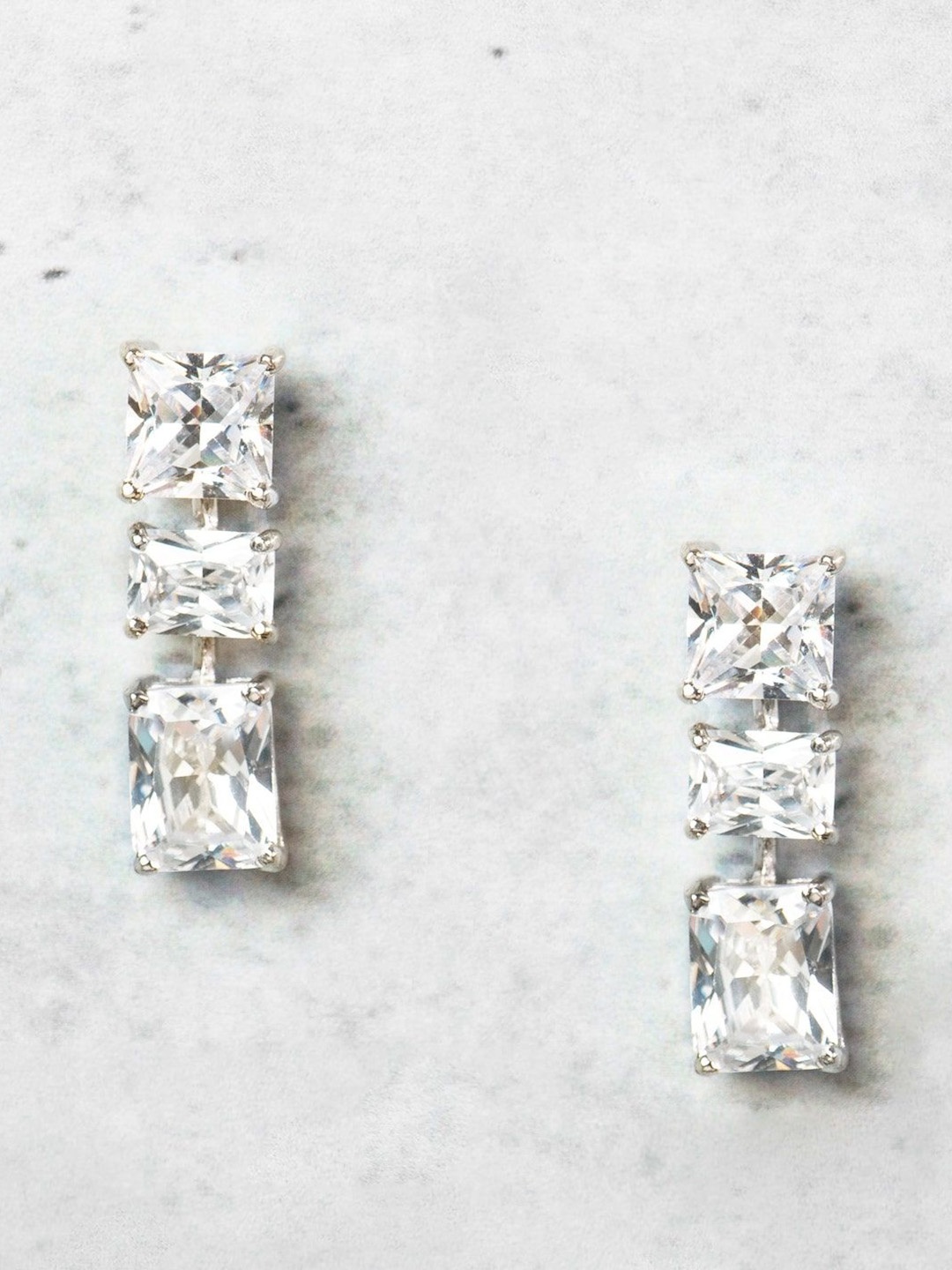 

ORIONZ Cubic Zirconia Contemporary Drop Earrings, White
