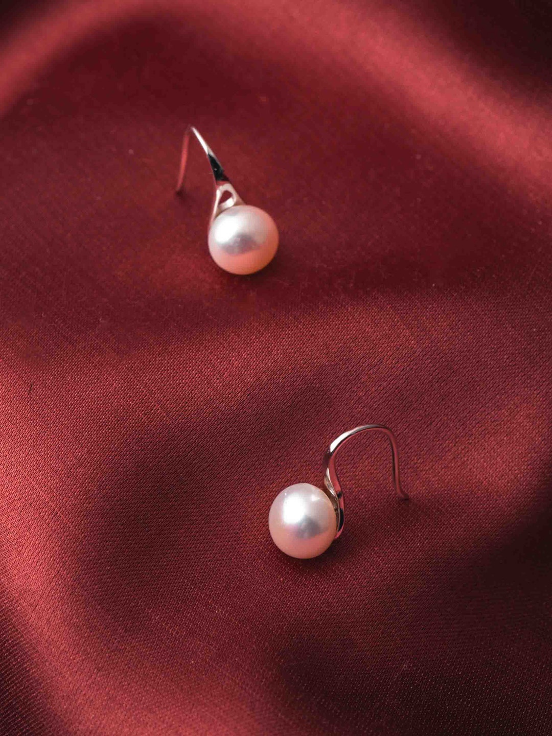 

STERLYN Classic Drop Earrings, Silver
