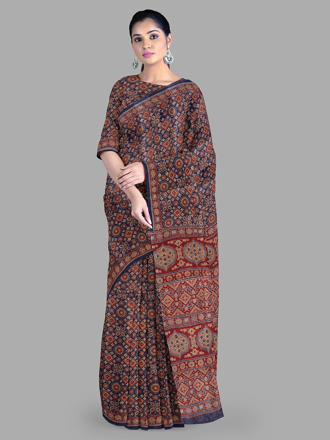 

The Chennai Silks Women Ethnic Motifs Pure Cotton Muga Saree, Navy blue