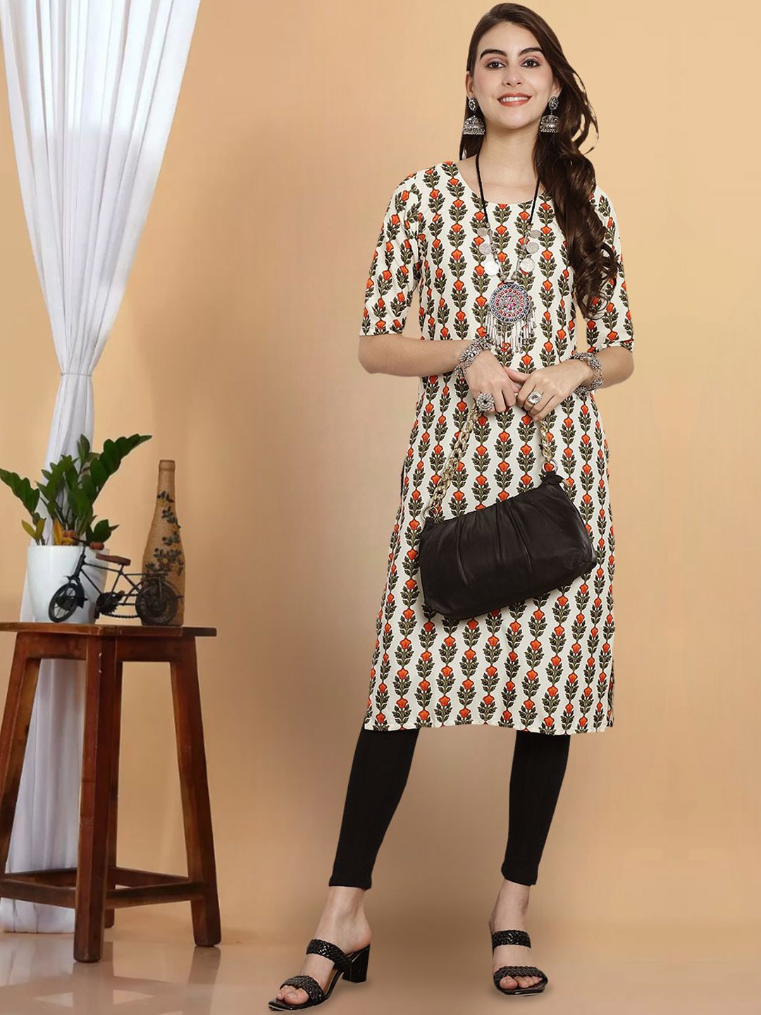

7Threads Ethnic Motifs Printed Crepe Straight Kurta, White