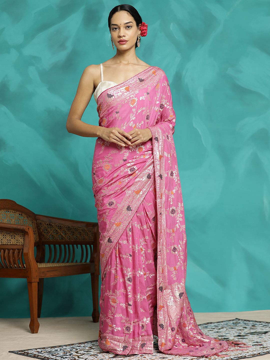 

Jaipur Kurti Floral Zari Woven Heavy Banarasi Saree, Pink
