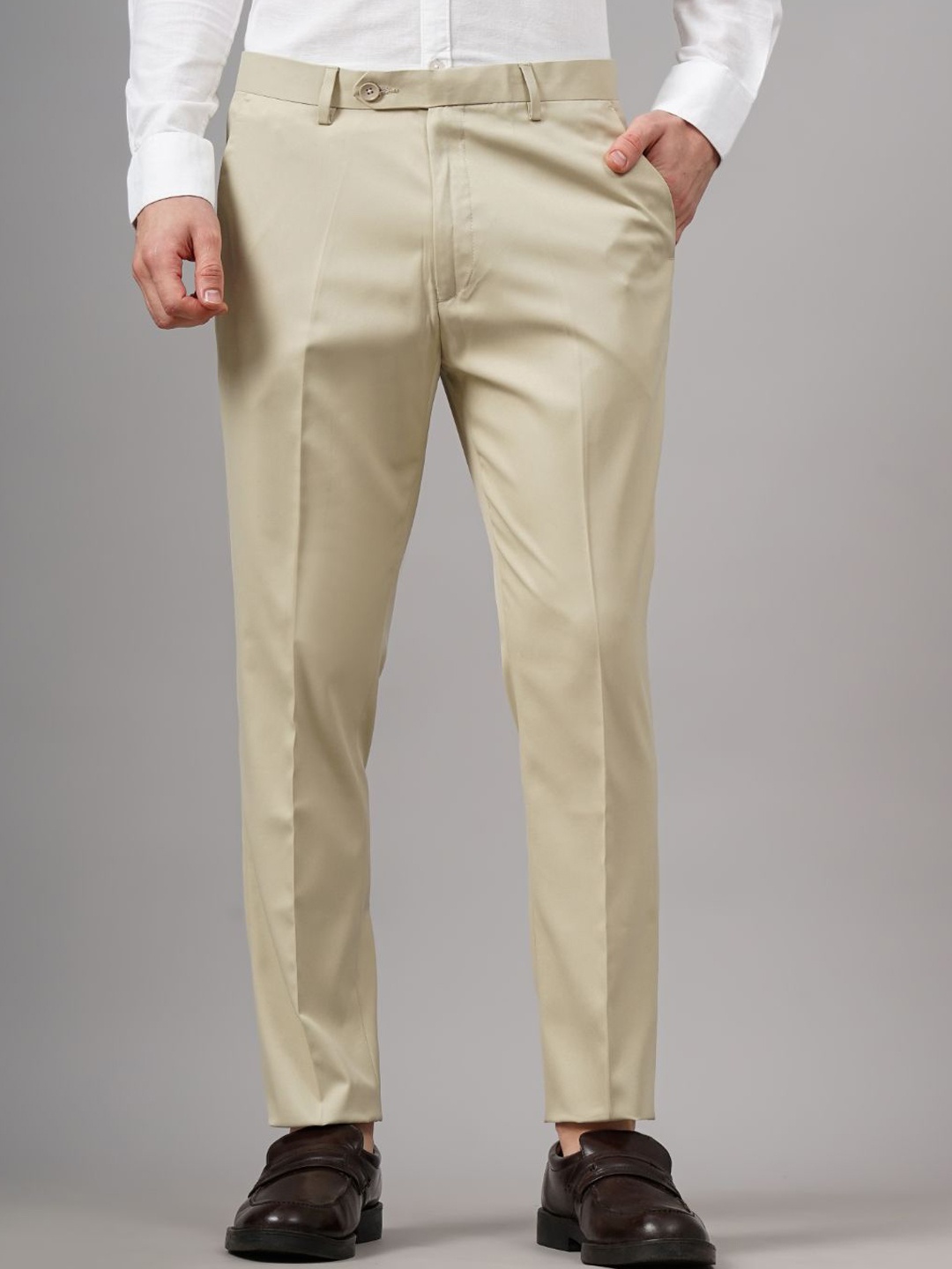 

PAUL STREET Men Urban Slim Slim Fit Trousers, Cream