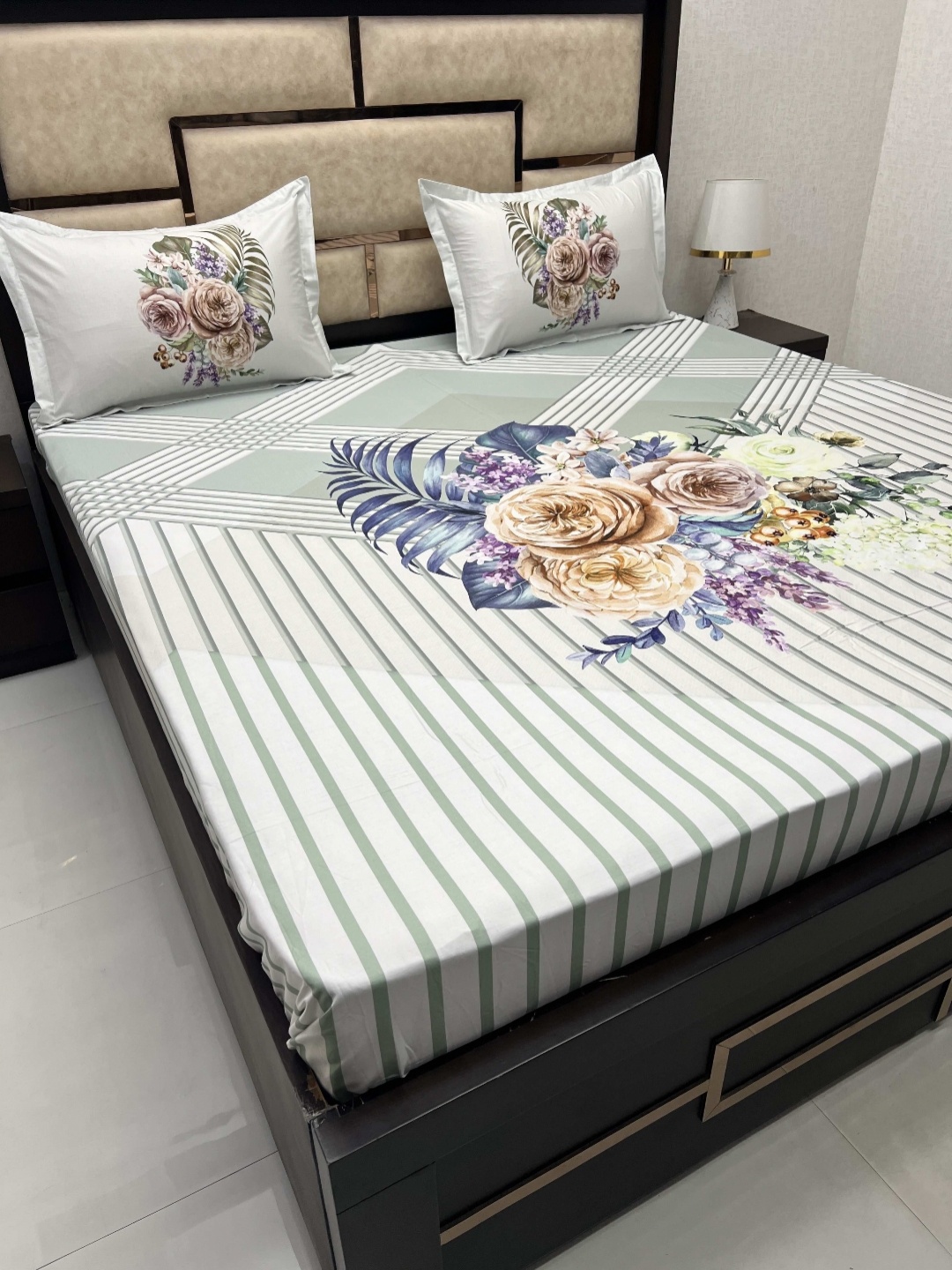 

Pure Decor White & Green Floral 350 TC King Bedsheet with 2 Pillow Covers