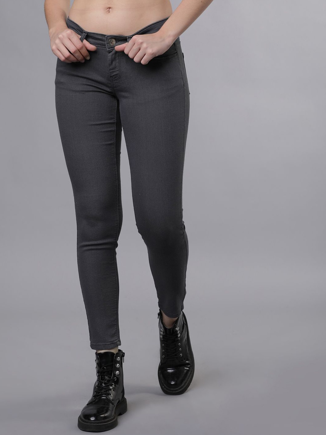 

Tokyo Talkies Women Super Skinny Fit Mid-Rise Jeans, Grey