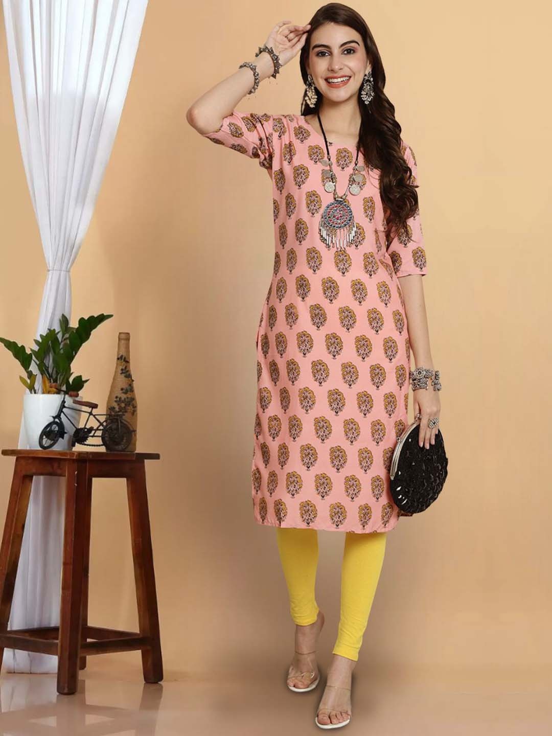 

7Threads Ethnic Motifs Printed Round Neck Crepe Straight Kurta, Peach