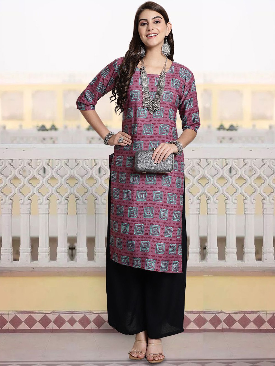 

7Threads Women Printed Patchwork Floral Crepe Kurta, Multi
