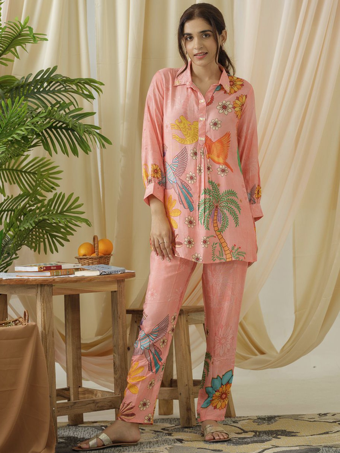 

Ishin Printed Shirt With Trousers Co-Ords, Peach