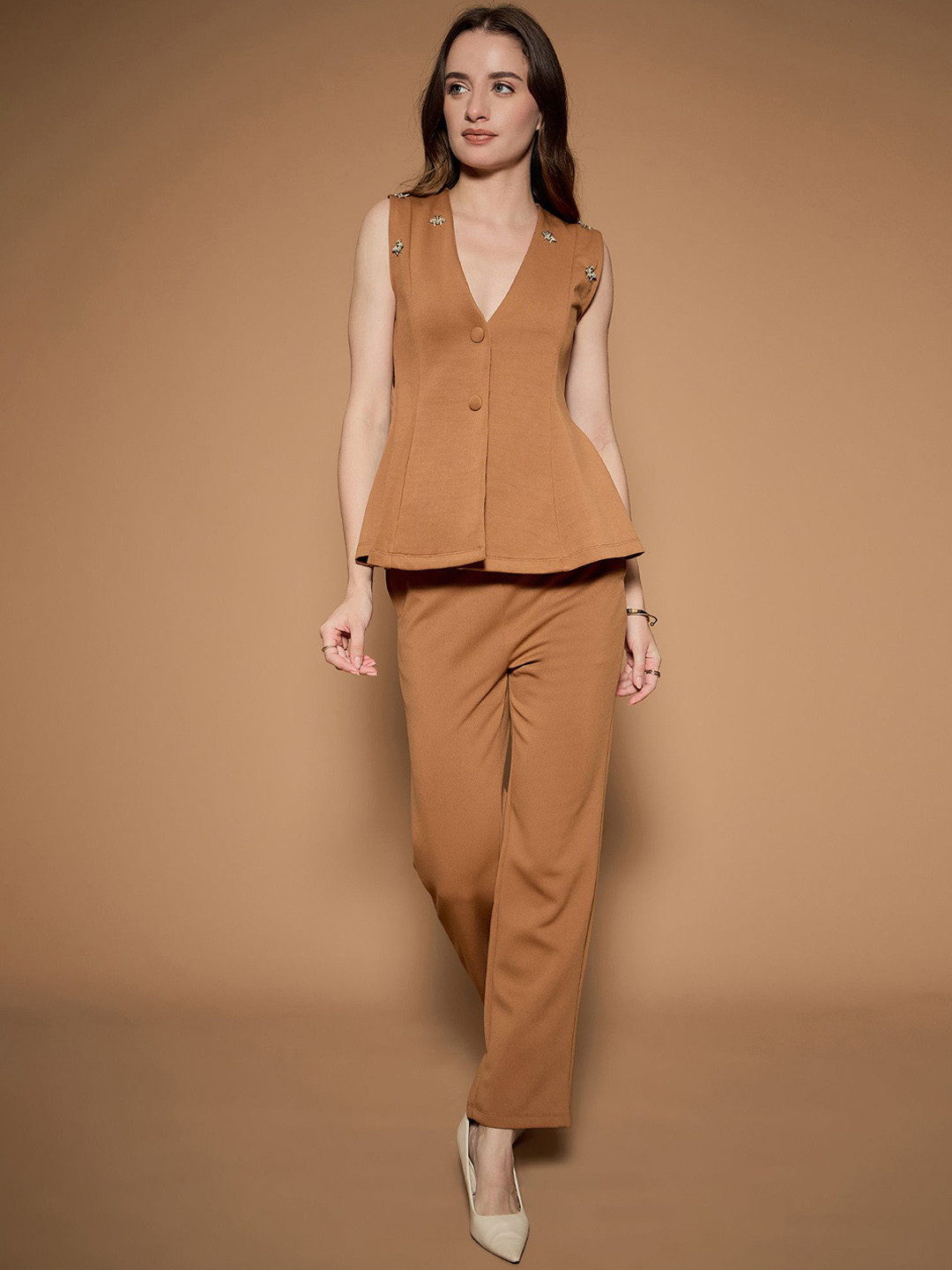 

URBANGRACE BY KASSUALLY Top With Trousers Co-Ords, Brown
