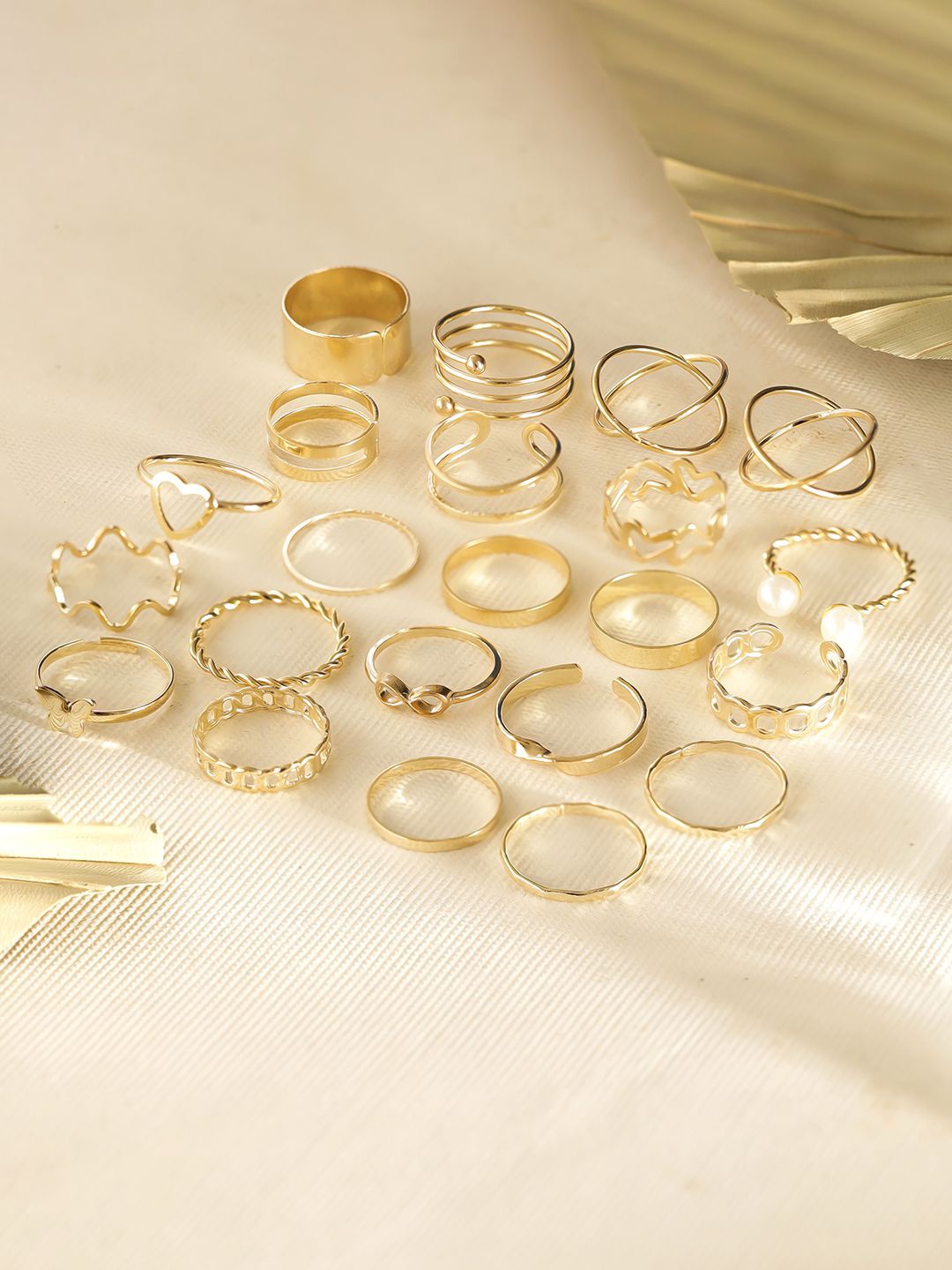 

Priyaasi Set Of 23 Gold-Plated Finger Rings