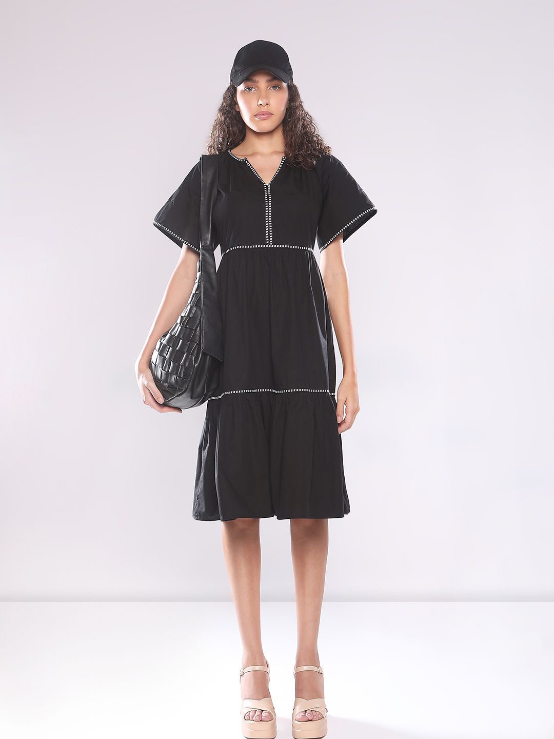 

Vero Moda Flared Sleeve Fit & Flare Dress, Black