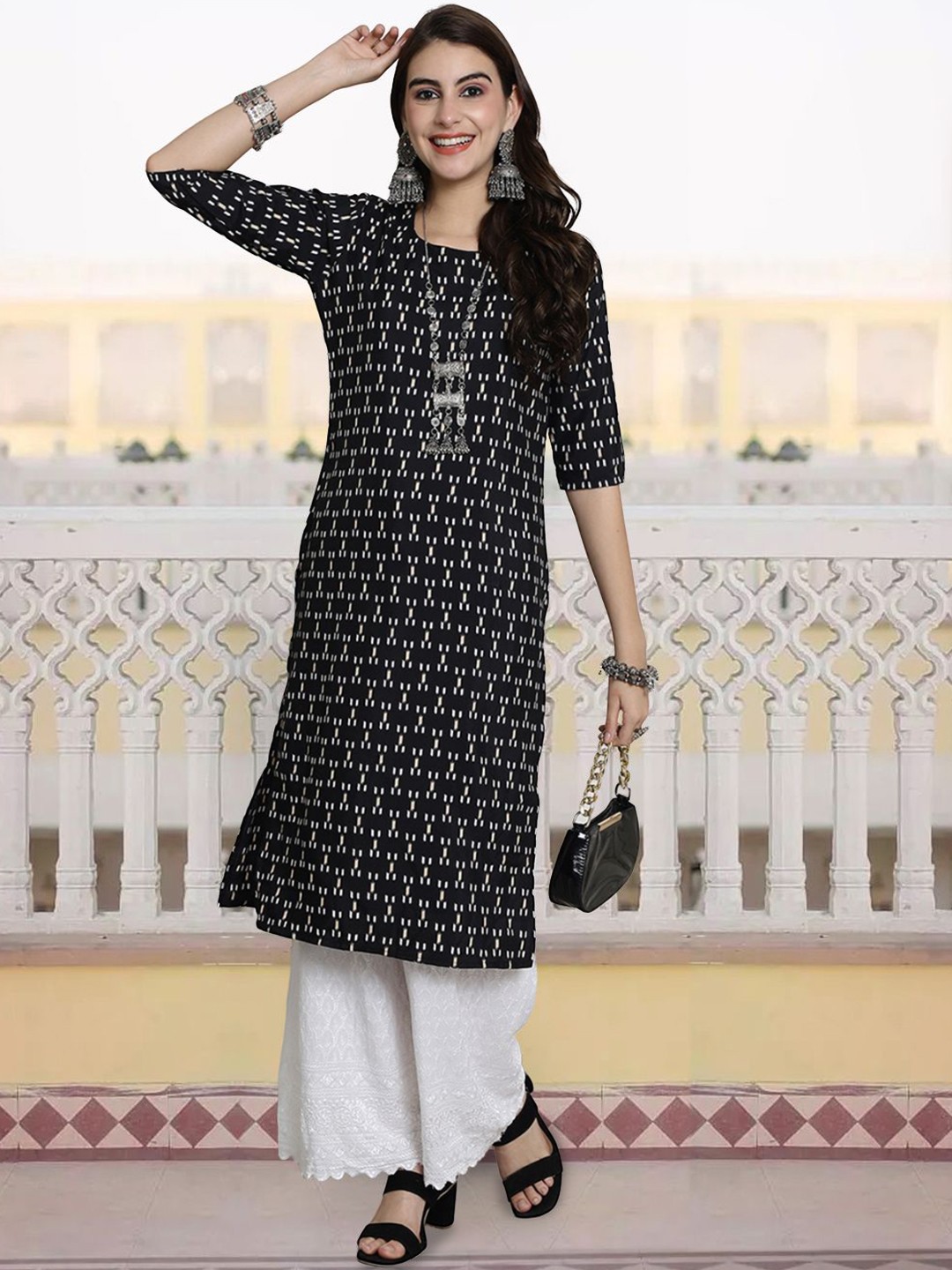 

7Threads Women Printed Patchwork Floral Crepe Kurta, Multi