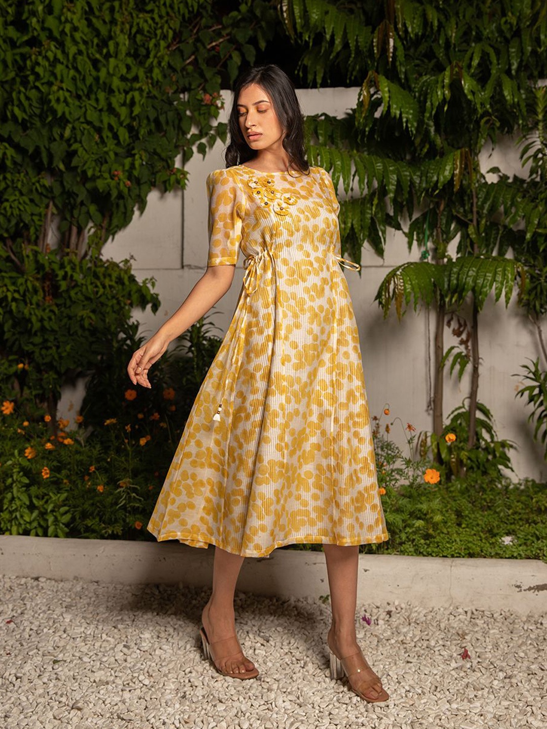 

The Yellow Bow Floral Printed A-Line Midi Dress