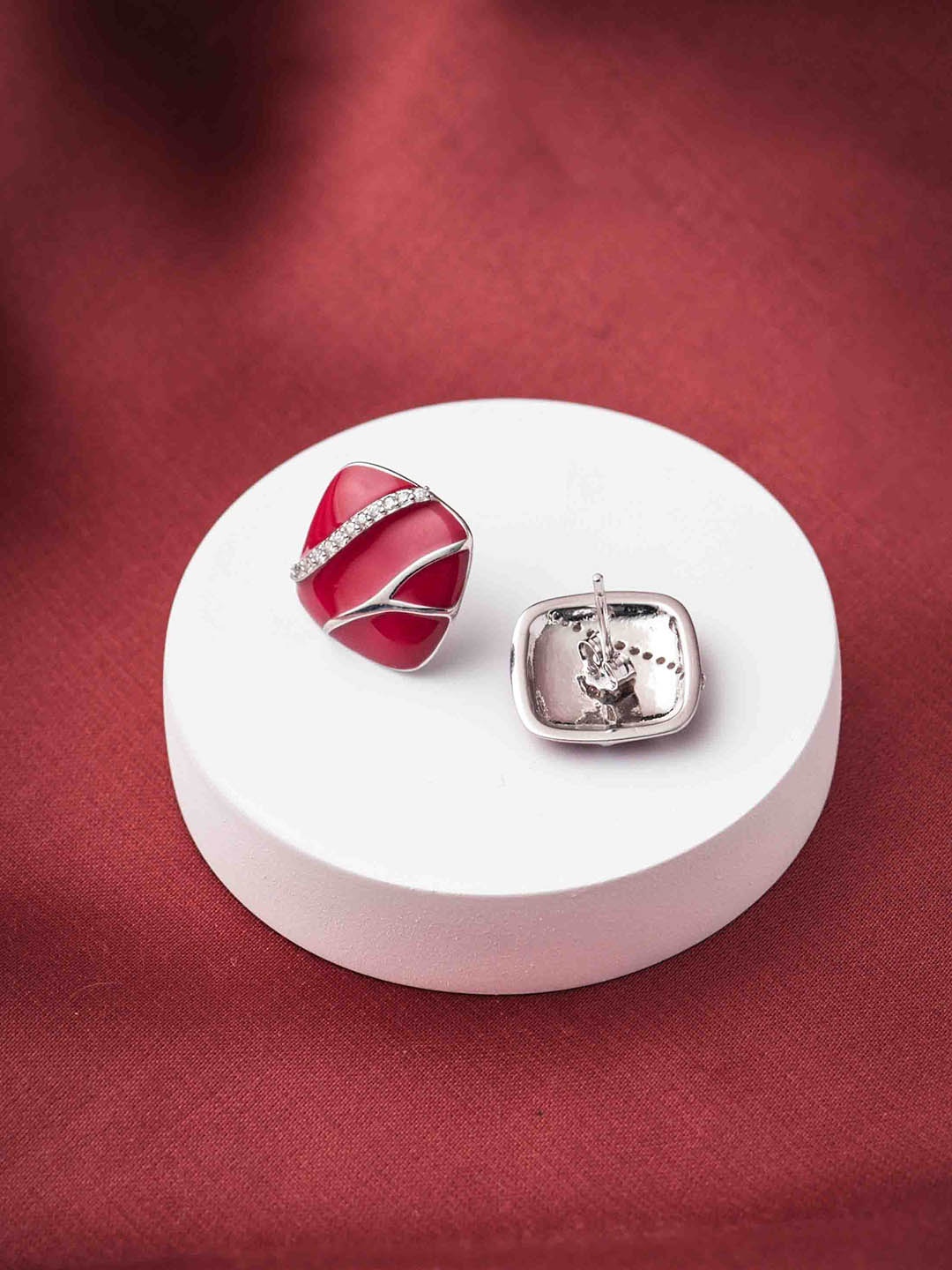 

STERLYN Square Studs Earrings, Silver