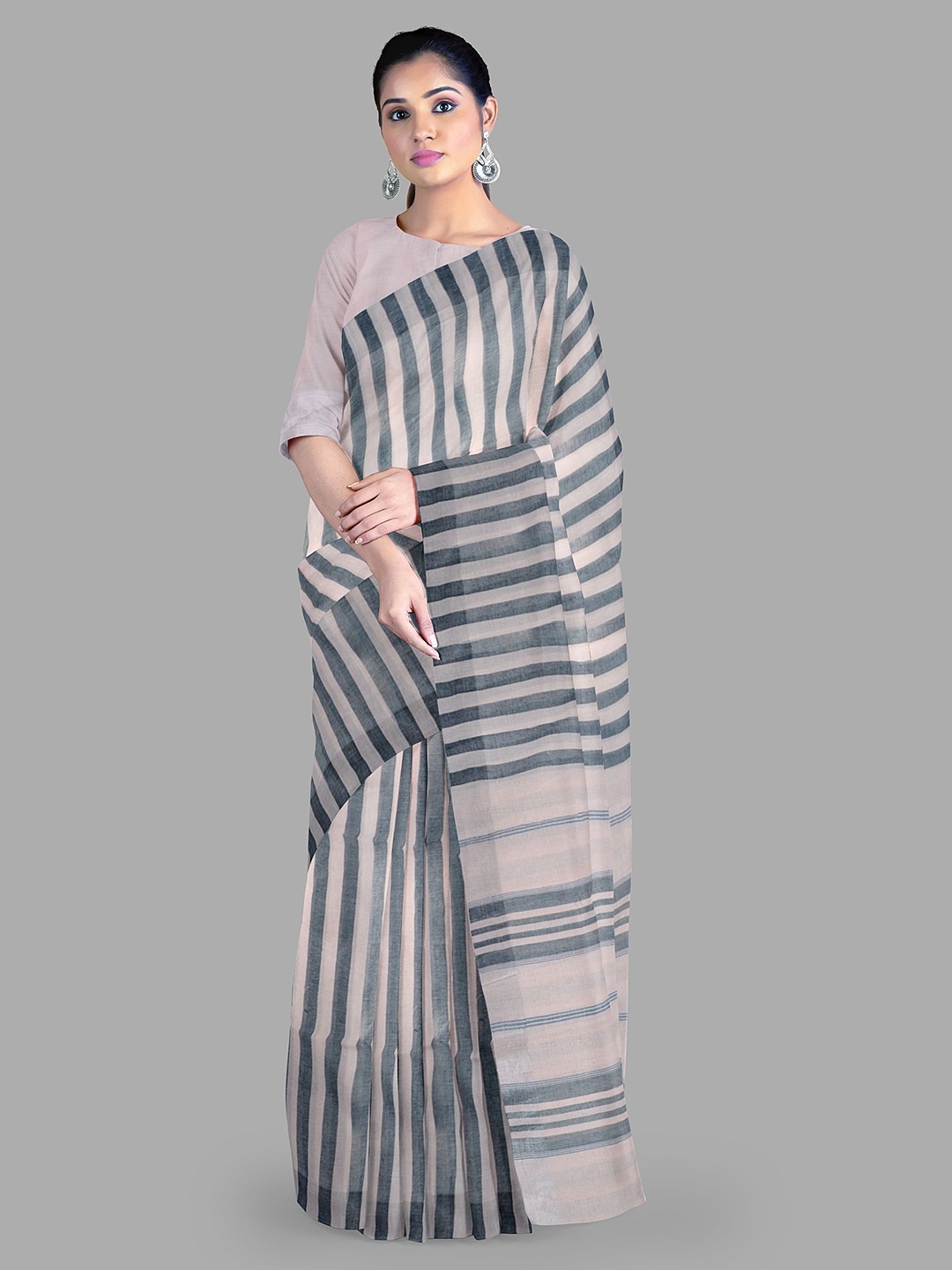 

The Chennai Silks Striped Pure Cotton Saree, Beige