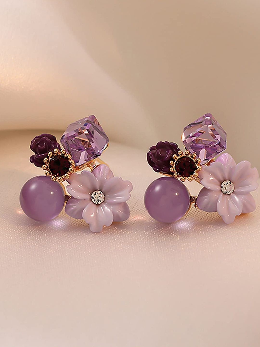 

KRENOZ Classic Studs Earrings, Purple