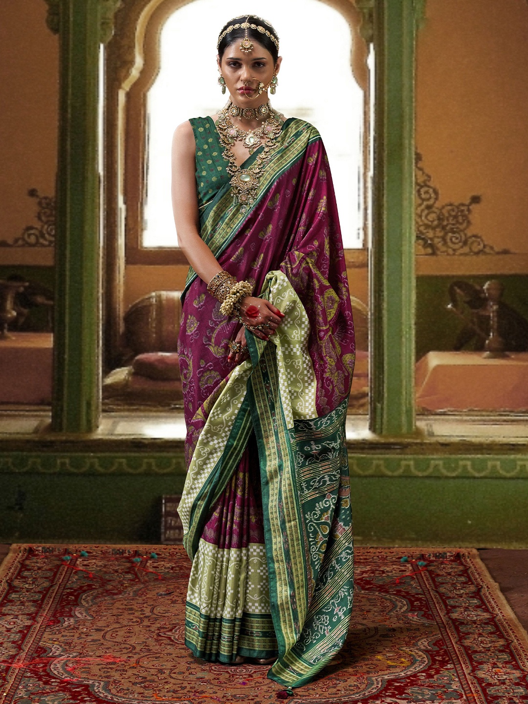 

KIMISHA Ethnic Motifs Printed Zari Saree, Purple