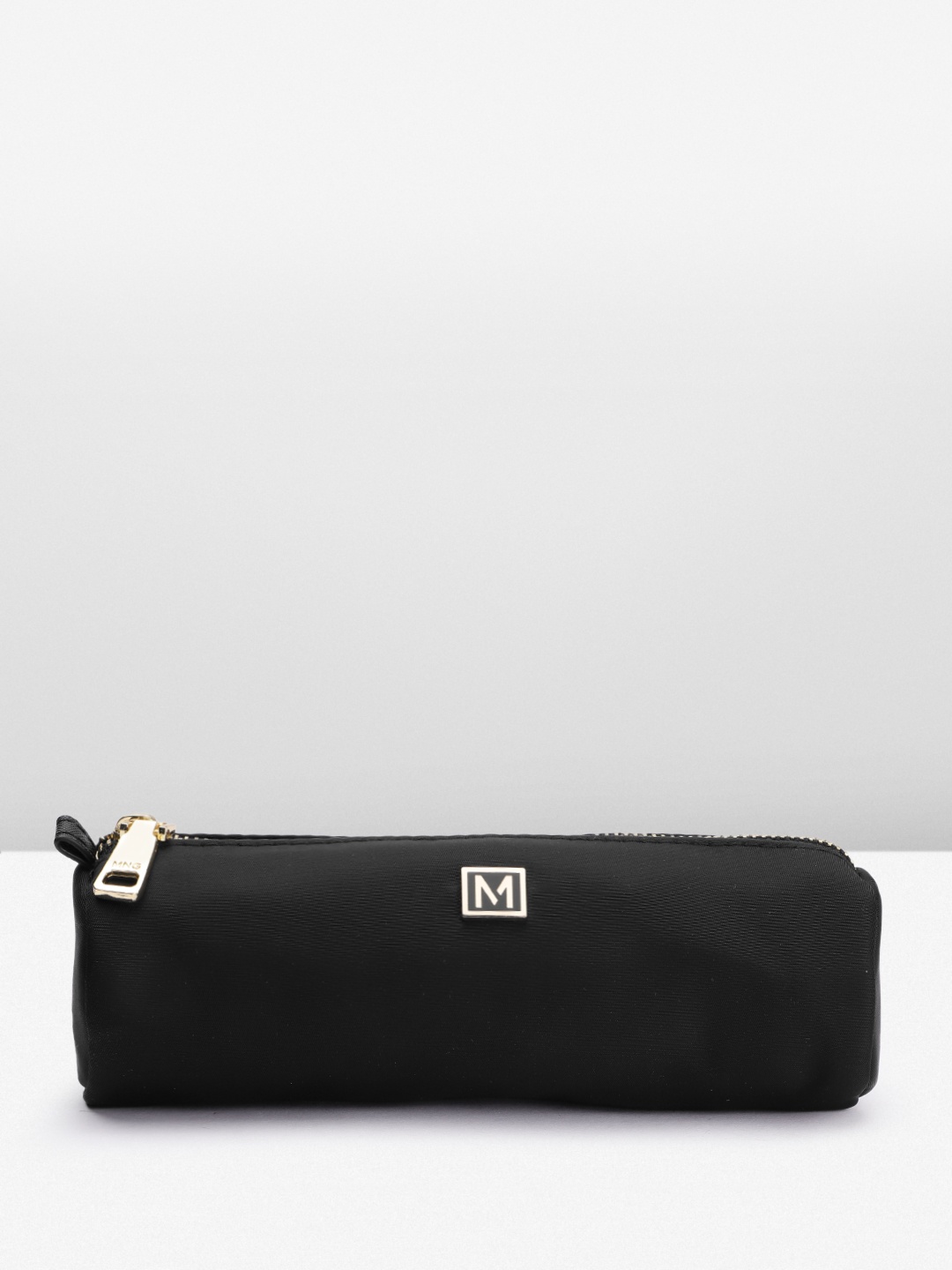 

MANGO Travel Pouch, Black