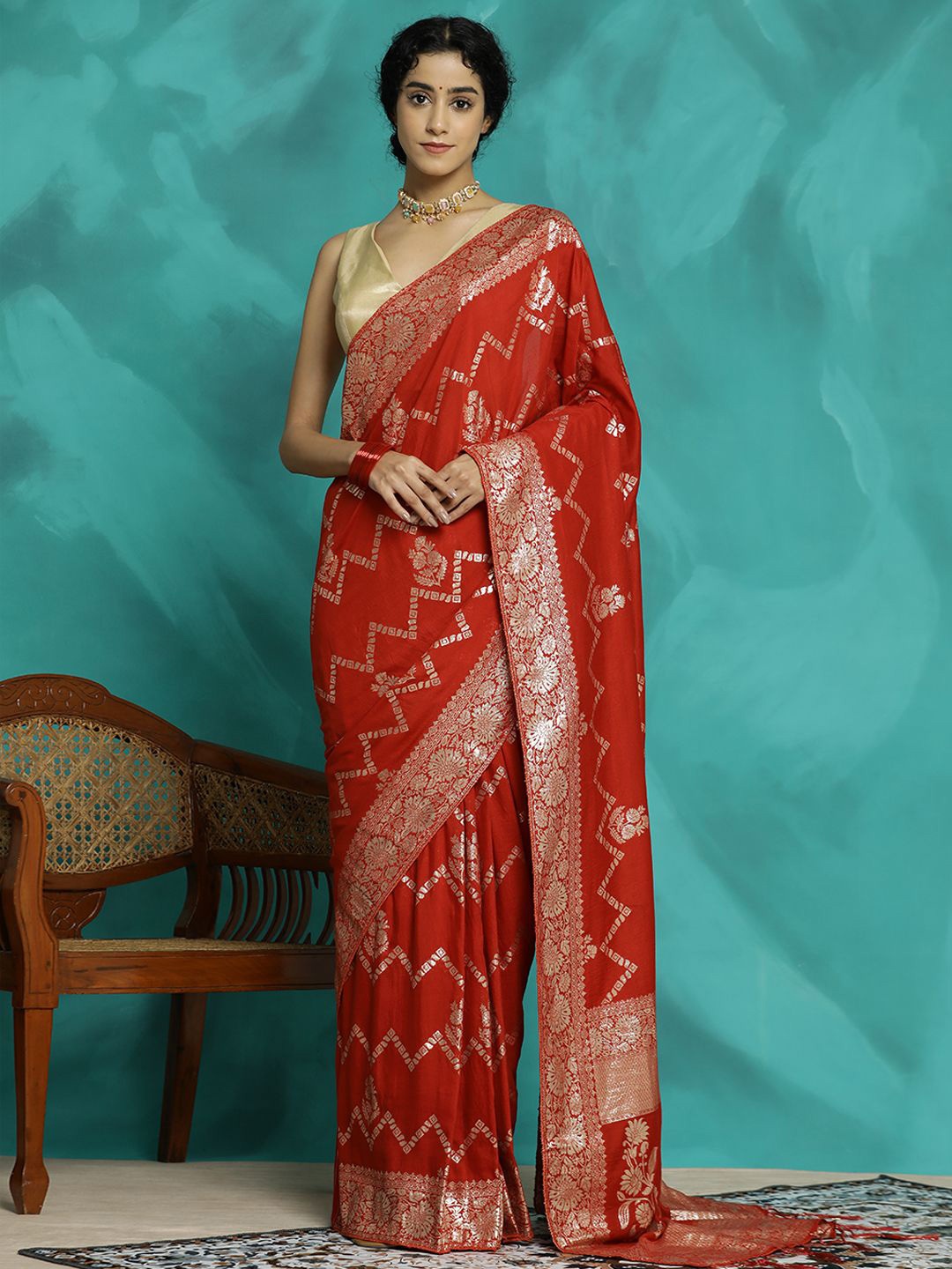 

Jaipur Kurti Zari Woven Design Heavy Banarasi Saree, Red