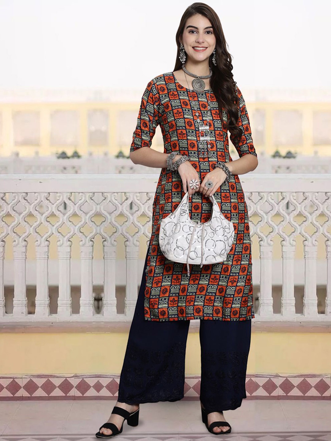 

7Threads Ethnic Motifs Printed Round Neck Crepe Straight Kurta, Navy blue