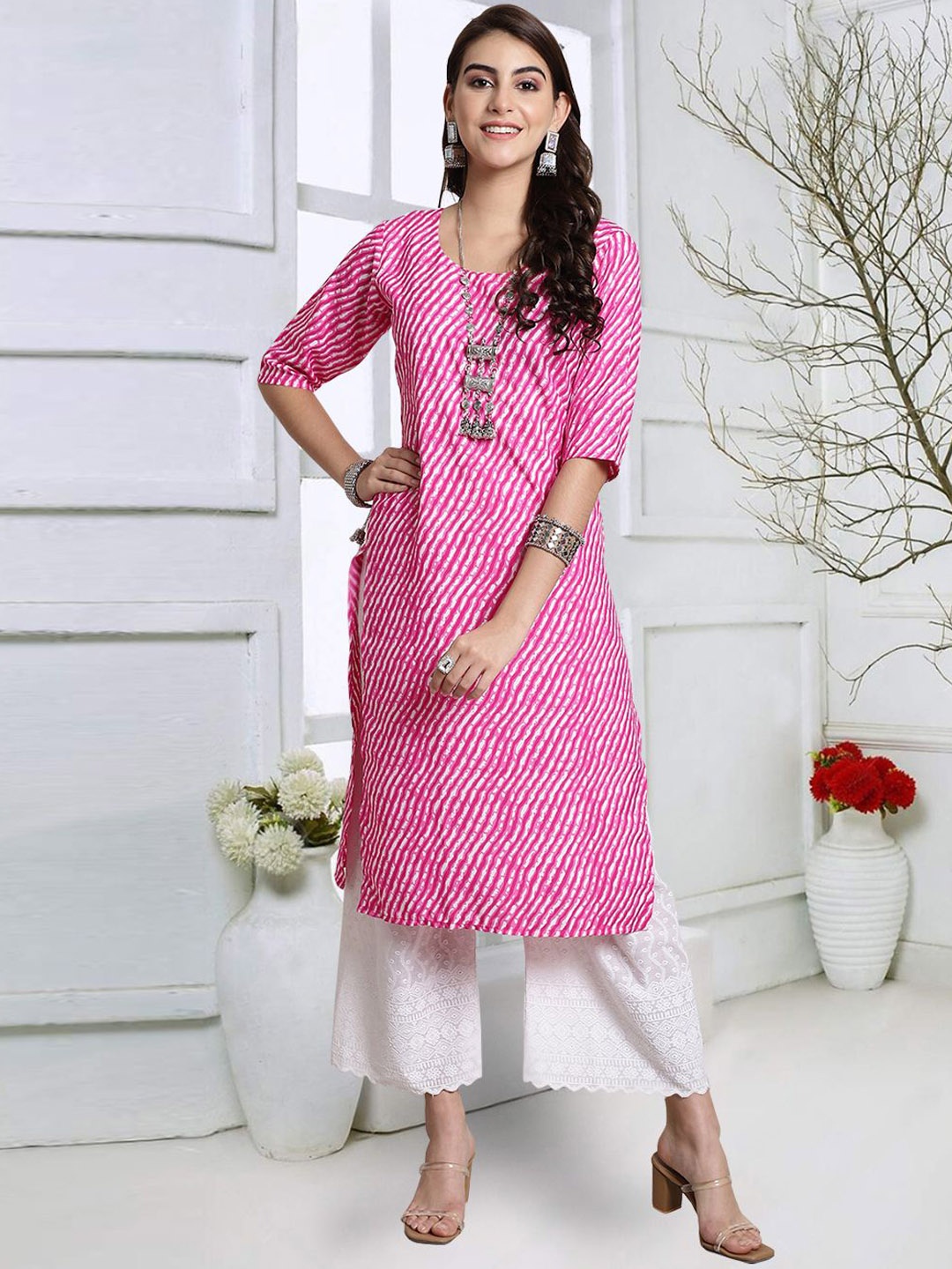 

7Threads Leheriya Printed Crepe Straight Kurta, Pink