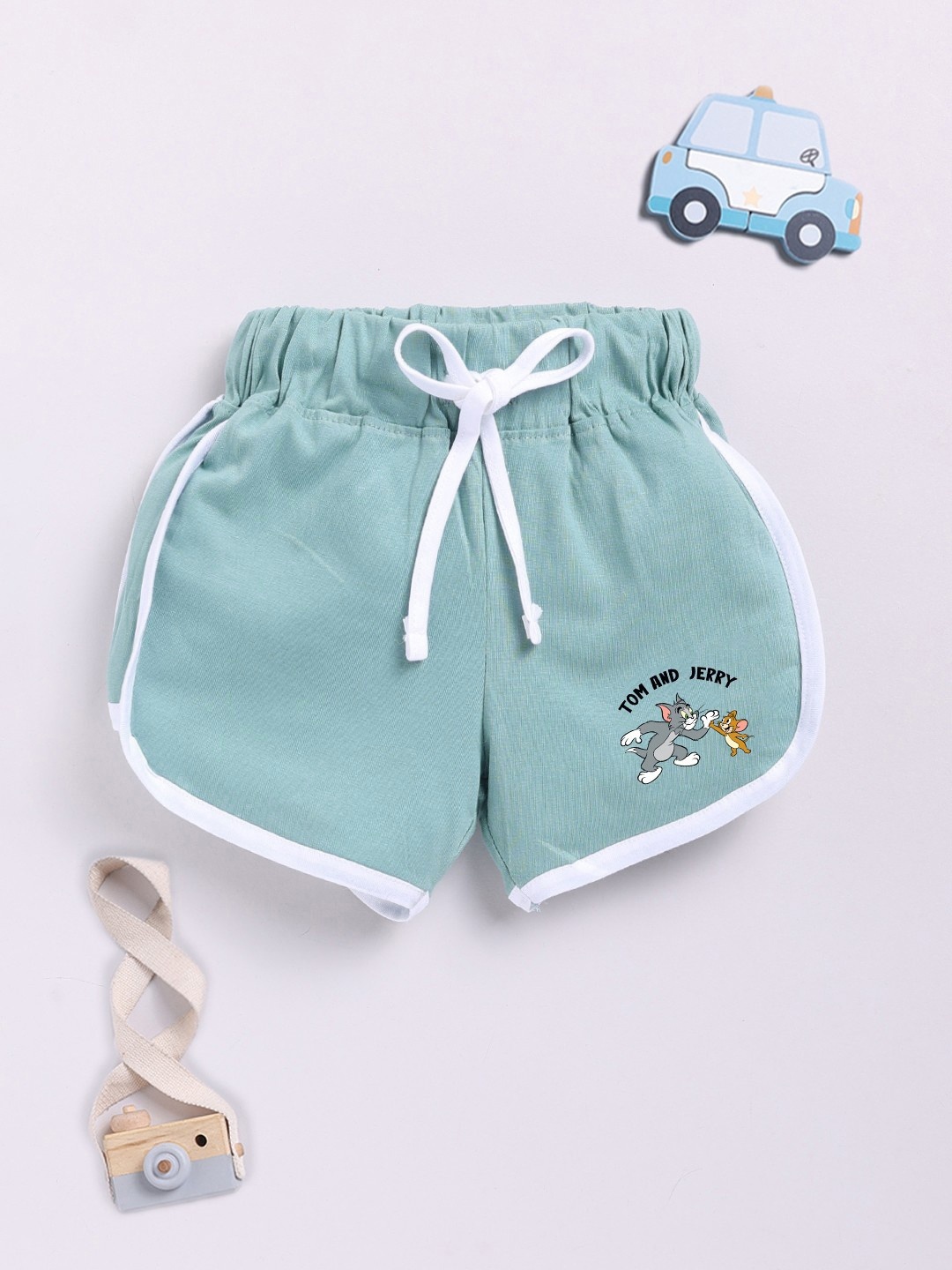 

YK X Minute Mirth Girls Tom & Jerry Printed Pure Cotton Shorts, Green