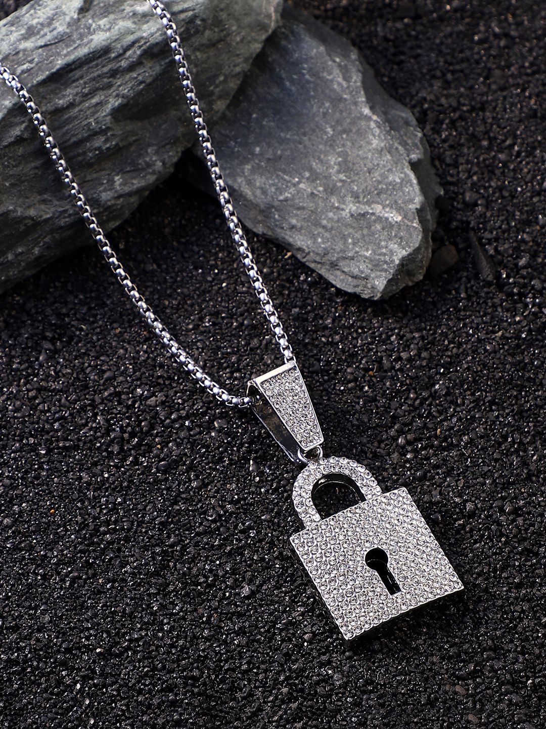 

French Accent Men Silver Plated Stones Studded The Lock Pendant With Chain