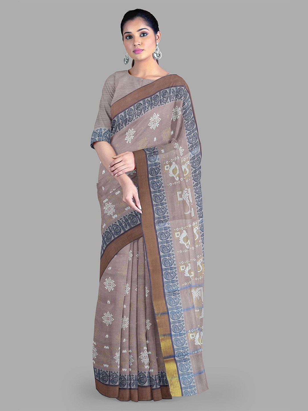 

The Chennai Silks Woven Design Gadwal Saree with blouse piece, Brown