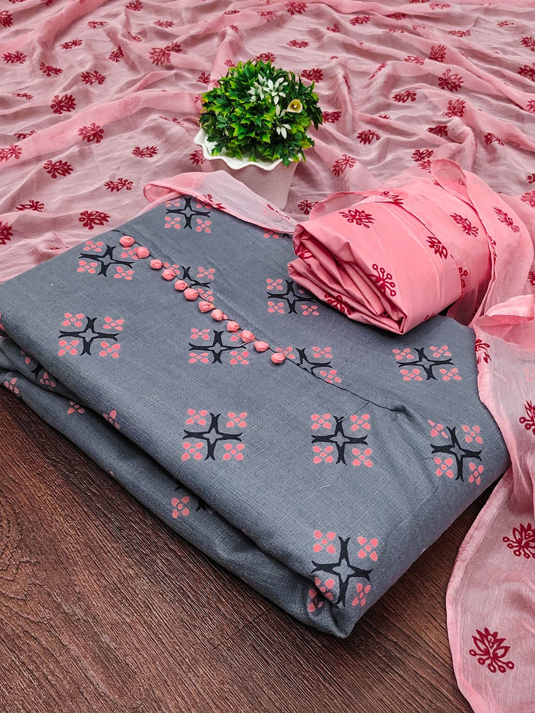 

MANVAA Geometric Printed Unstitched Dress Material, Grey