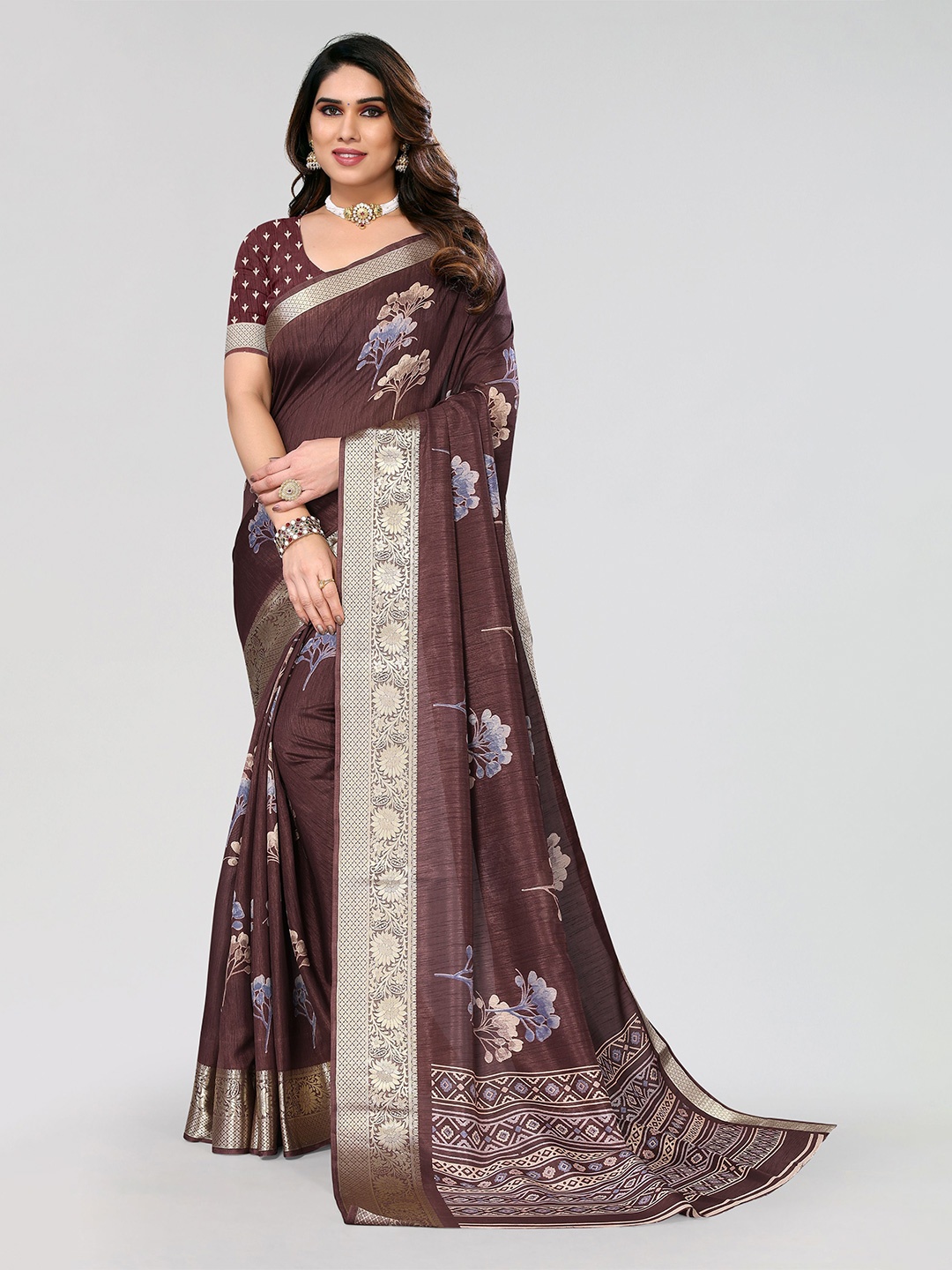 

VIRICA Floral Printed Zari Woven Design Saree, Brown