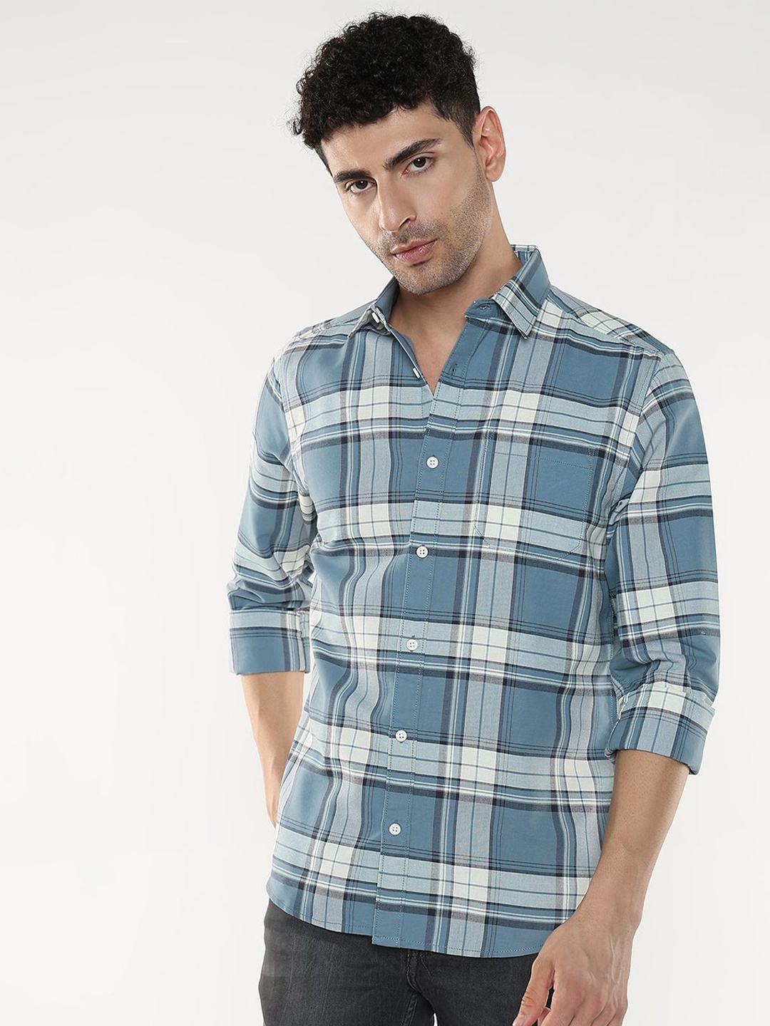 

R&B Men Spread Collar Tartan Checked Cotton Casual Shirt, Blue