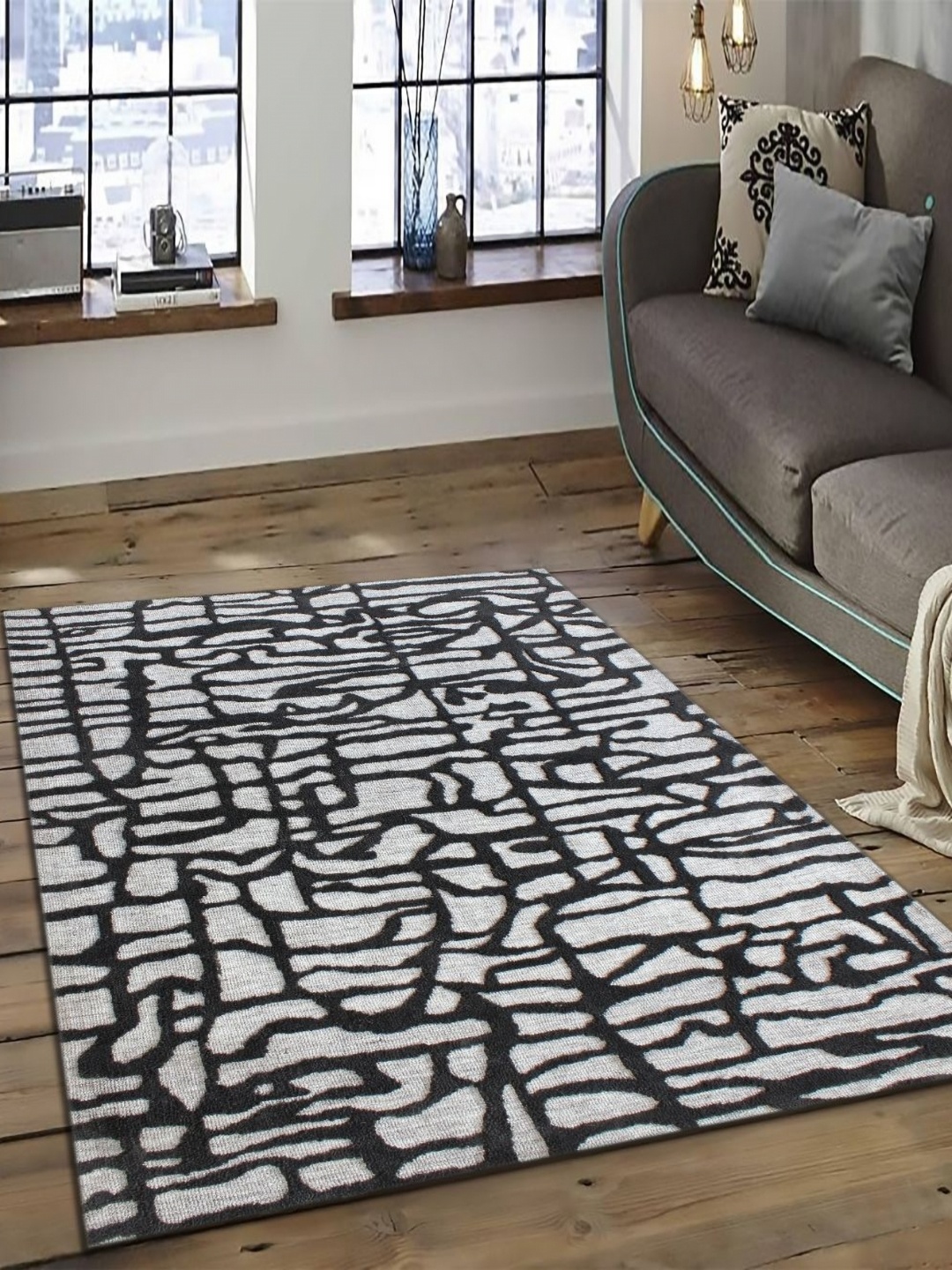 

MULTITEX Black & Grey Geometric Anti Skid Rectangular Carpet