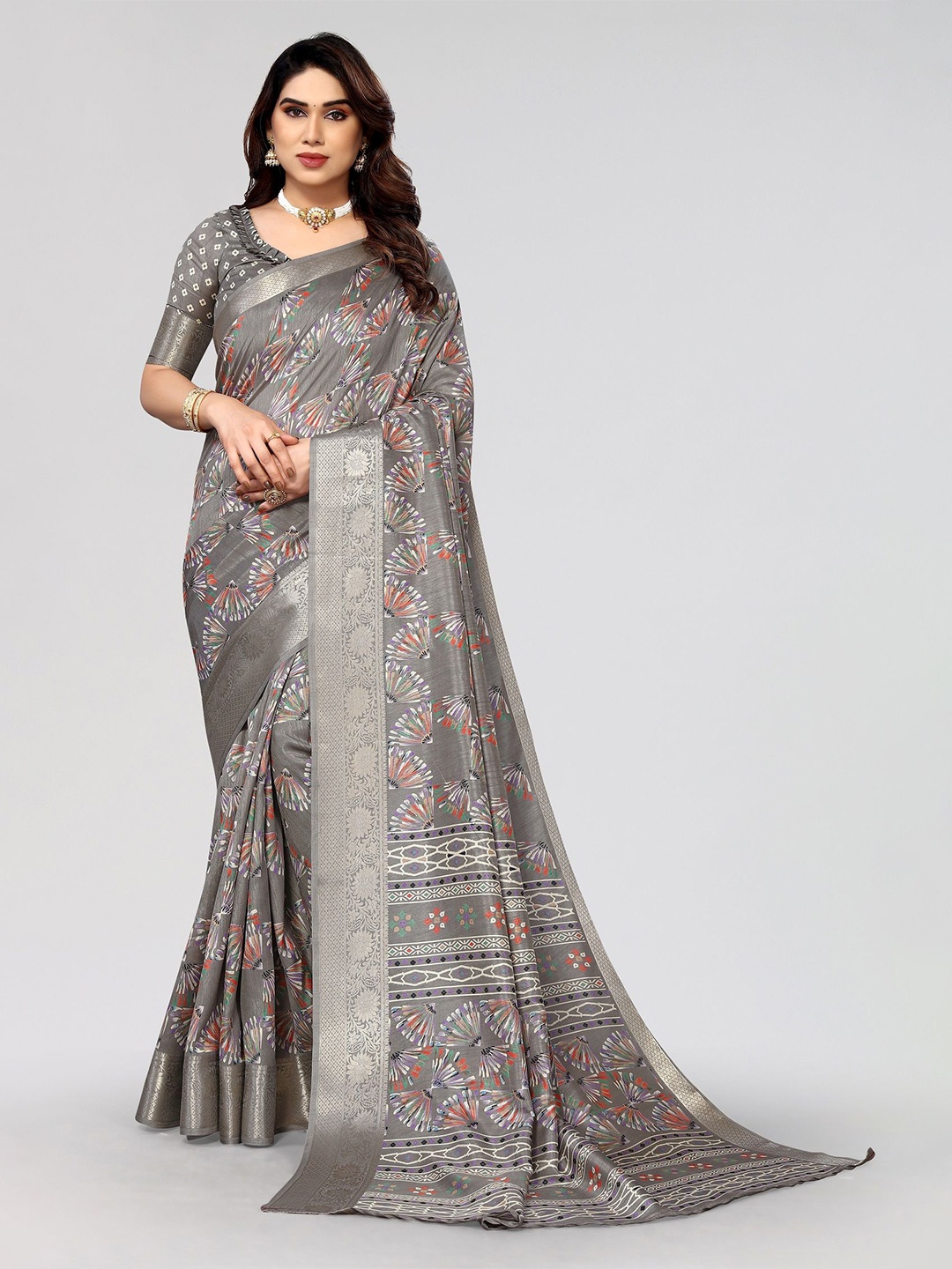 

VIRICA Zari Silk Blend Saree, Grey